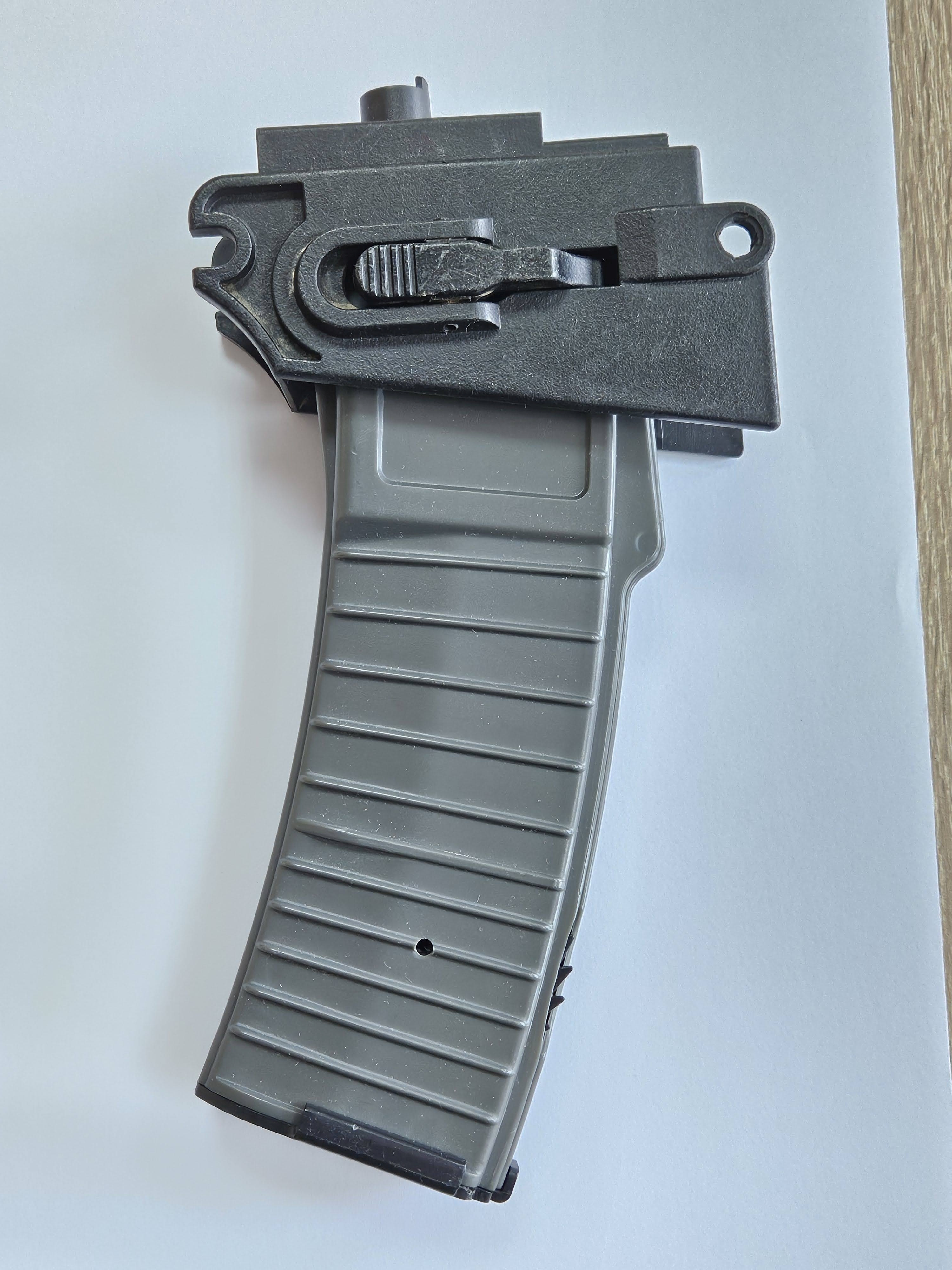 Adapter G36 na magazynki M4