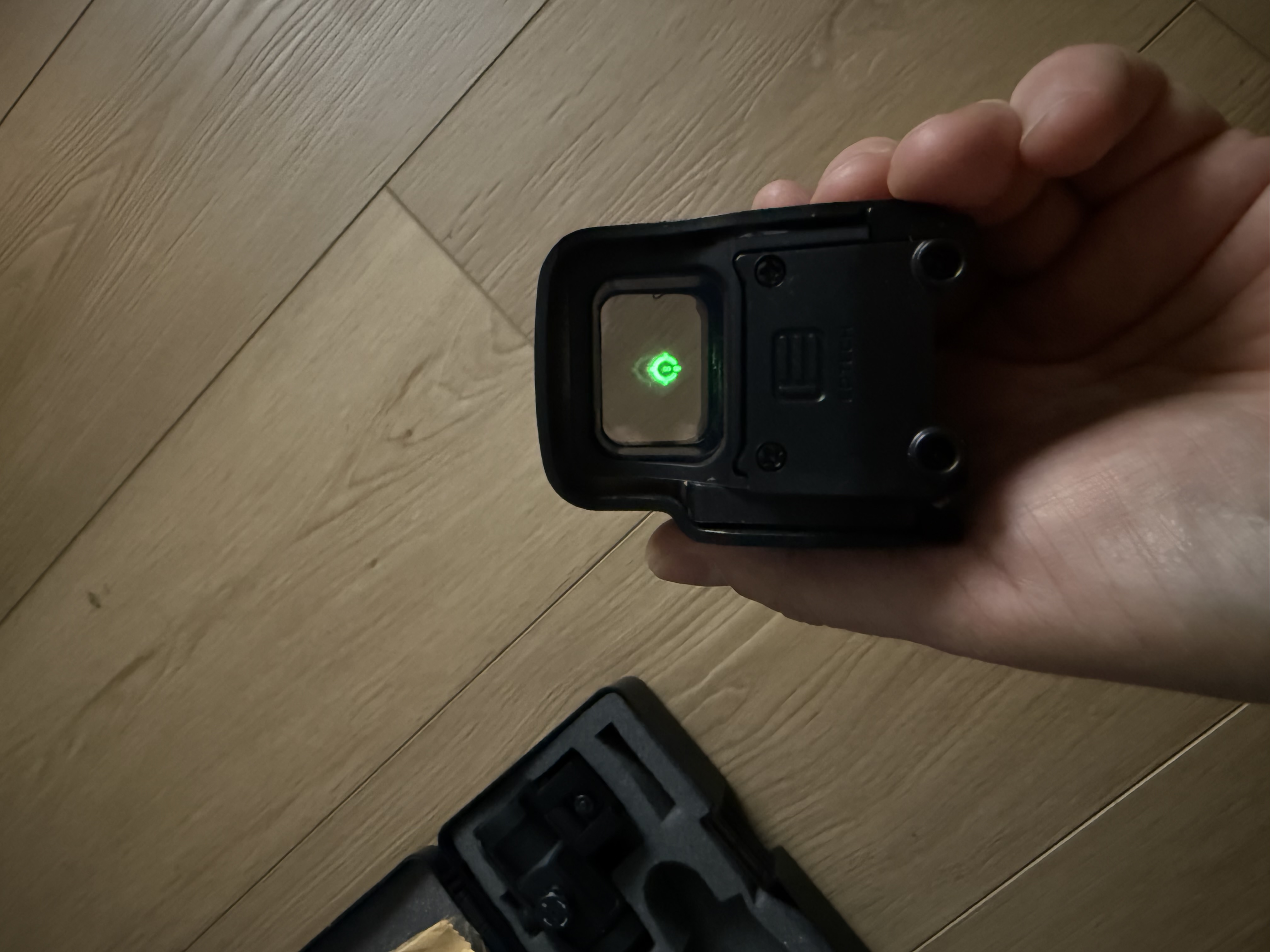 Eotech 558 XPS3 z powiększalnikiem g43