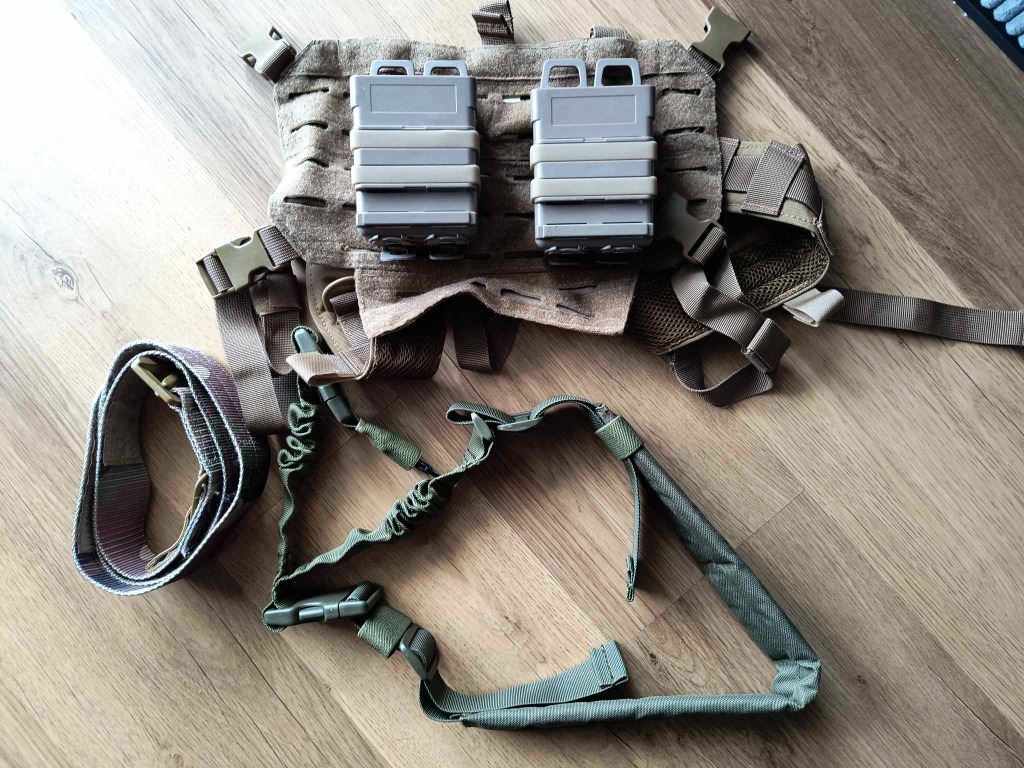 G&G Replika airsoft karabinka GC16 Predator Hunter Green AEG