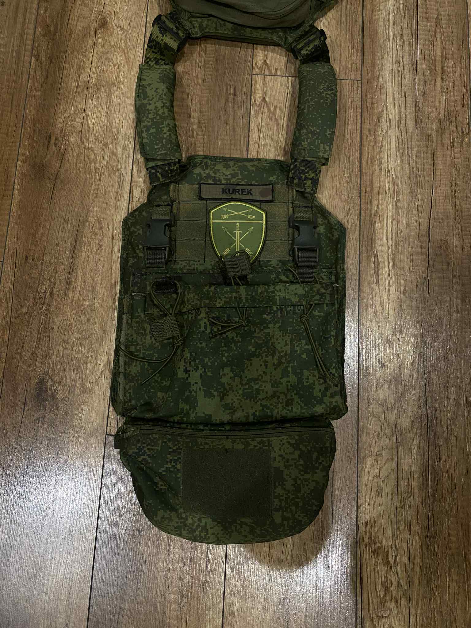 MASKAŁAT AWT SUMRAK CYFROWA FLORA I PLATE CARRIER HANDMADE