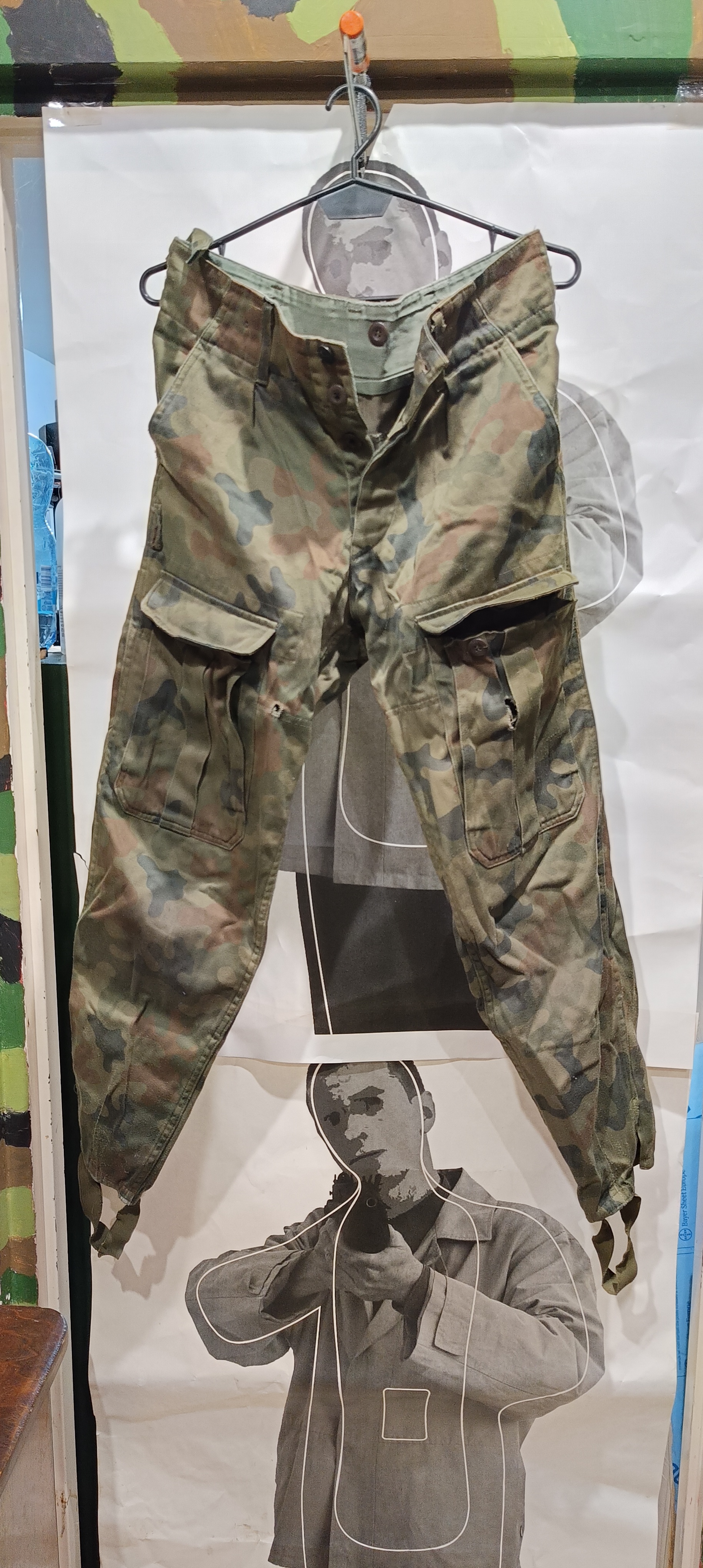 Spodnie mundurowe wz93 w słabym stanie