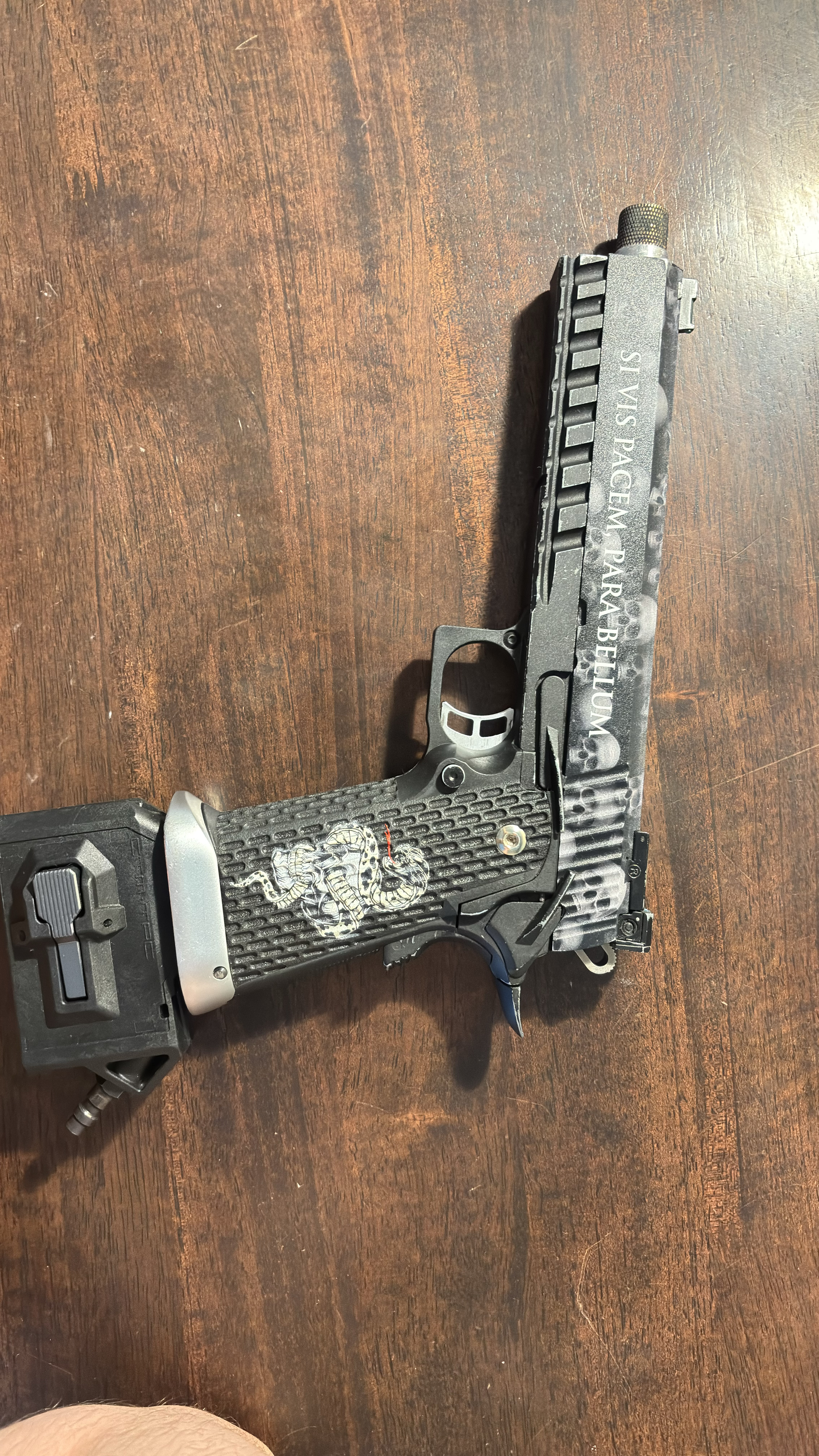 Kp-06 hi-capa 6” z motywem John wick