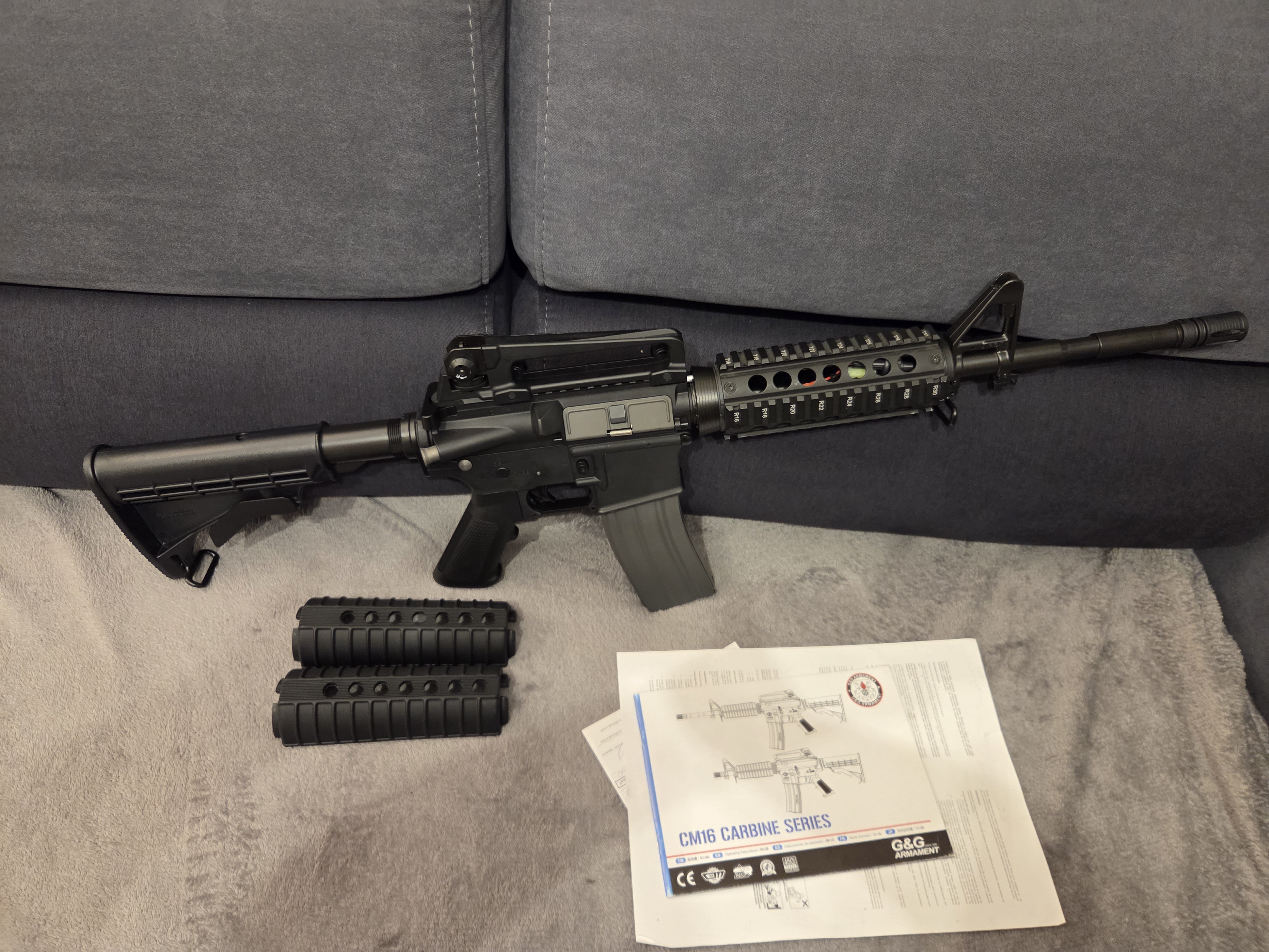 CM16 Carbine M4A1/Ris G&G 1.4 J jak nowa