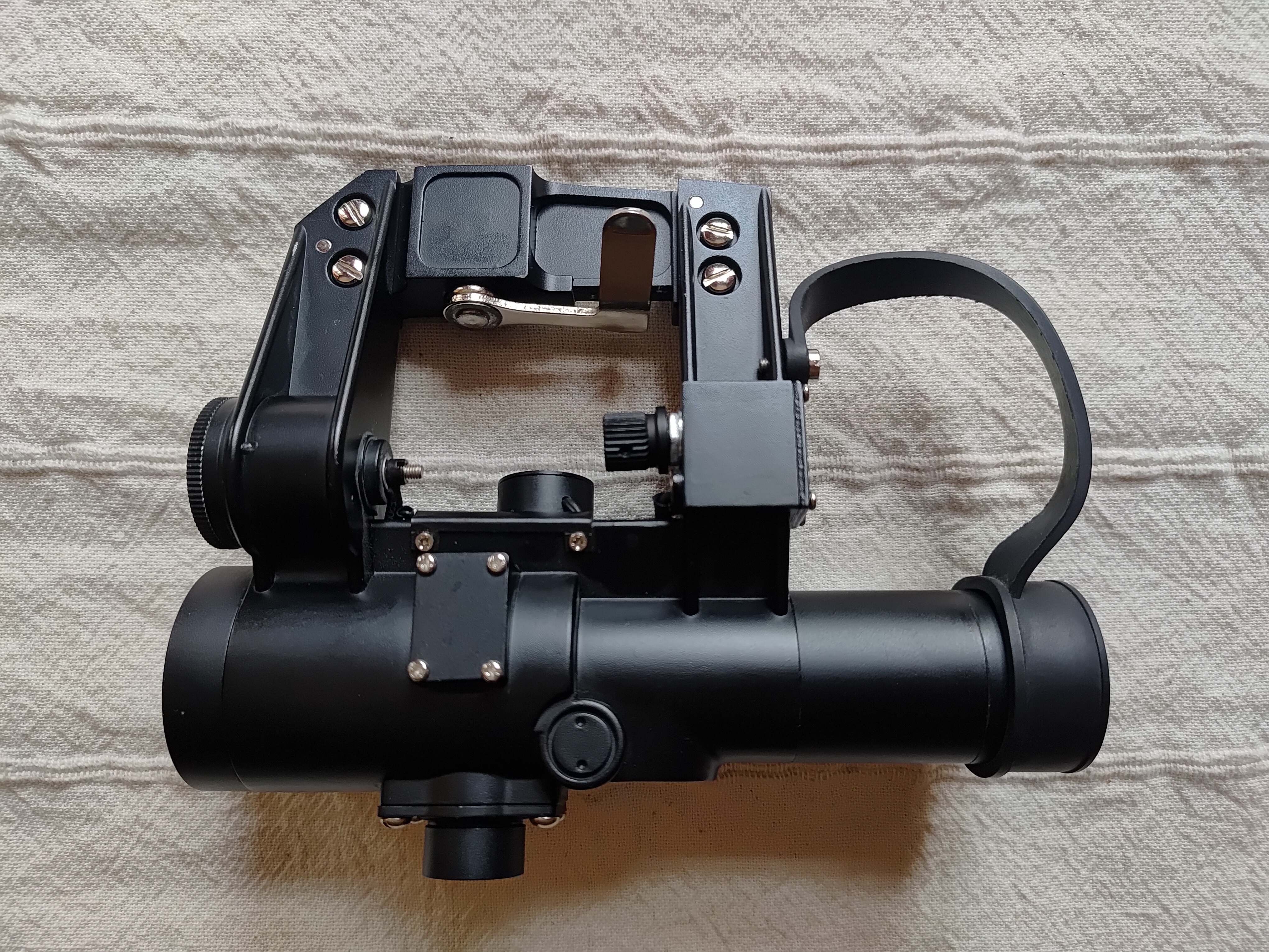 Replika ASG rosyjskiego celownika kolimatorowego typu PK-A do AK SKS SVD