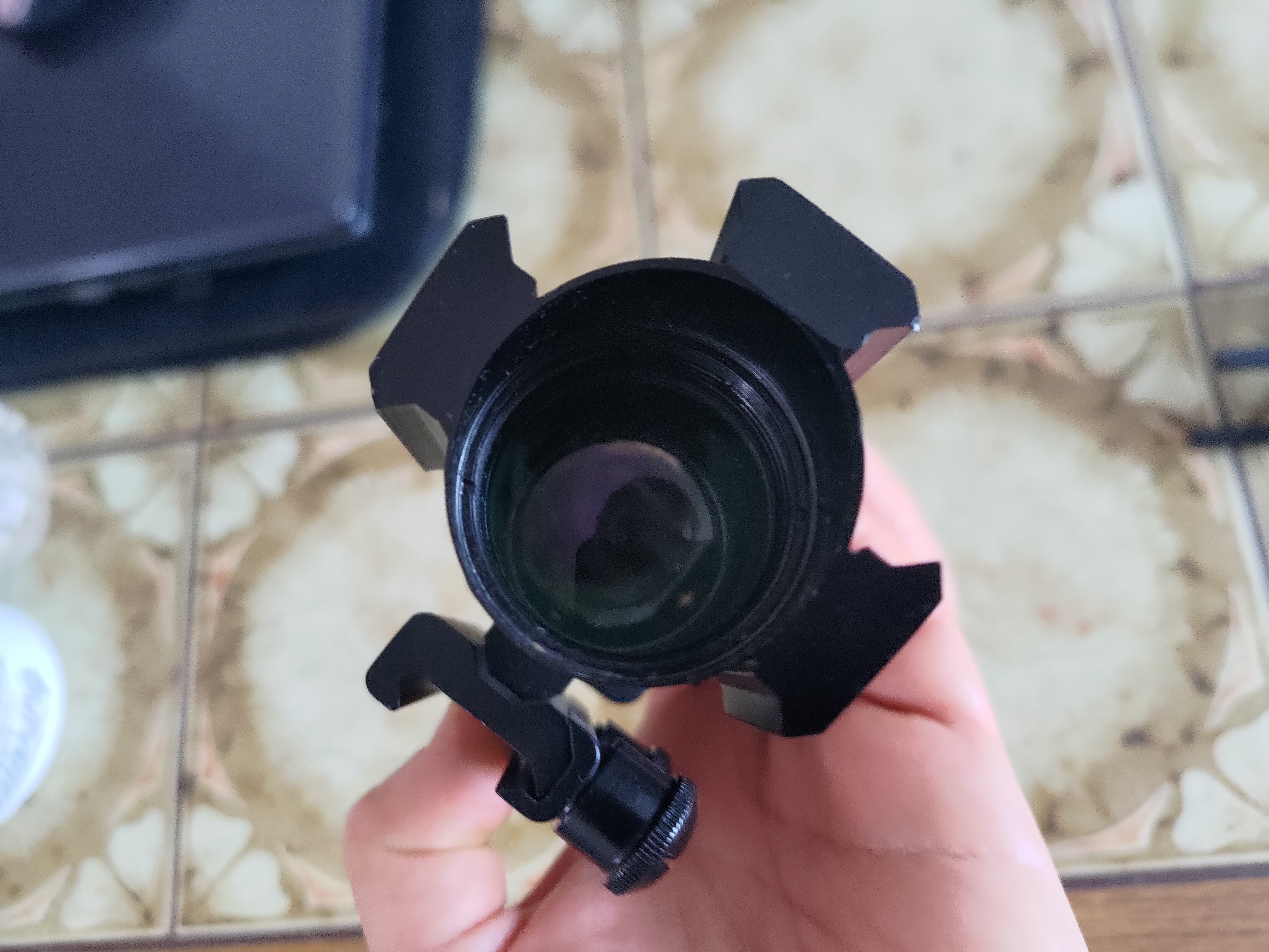 Luneta Rhino 4x32 - Theta optics