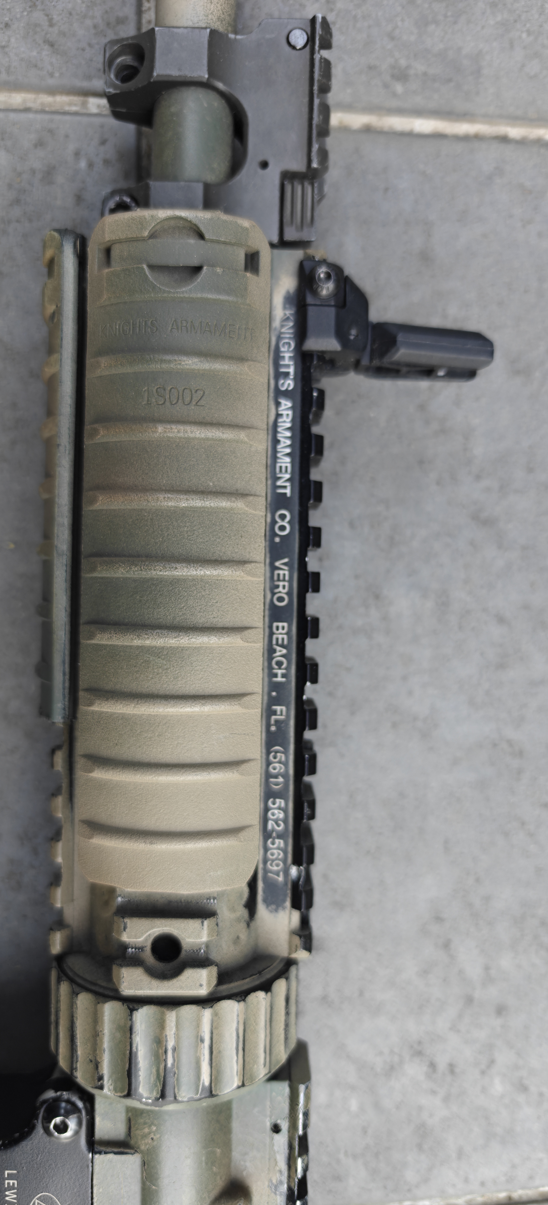 LMT DEFENDER 4 GATE TITAN KAC RAS Free Float