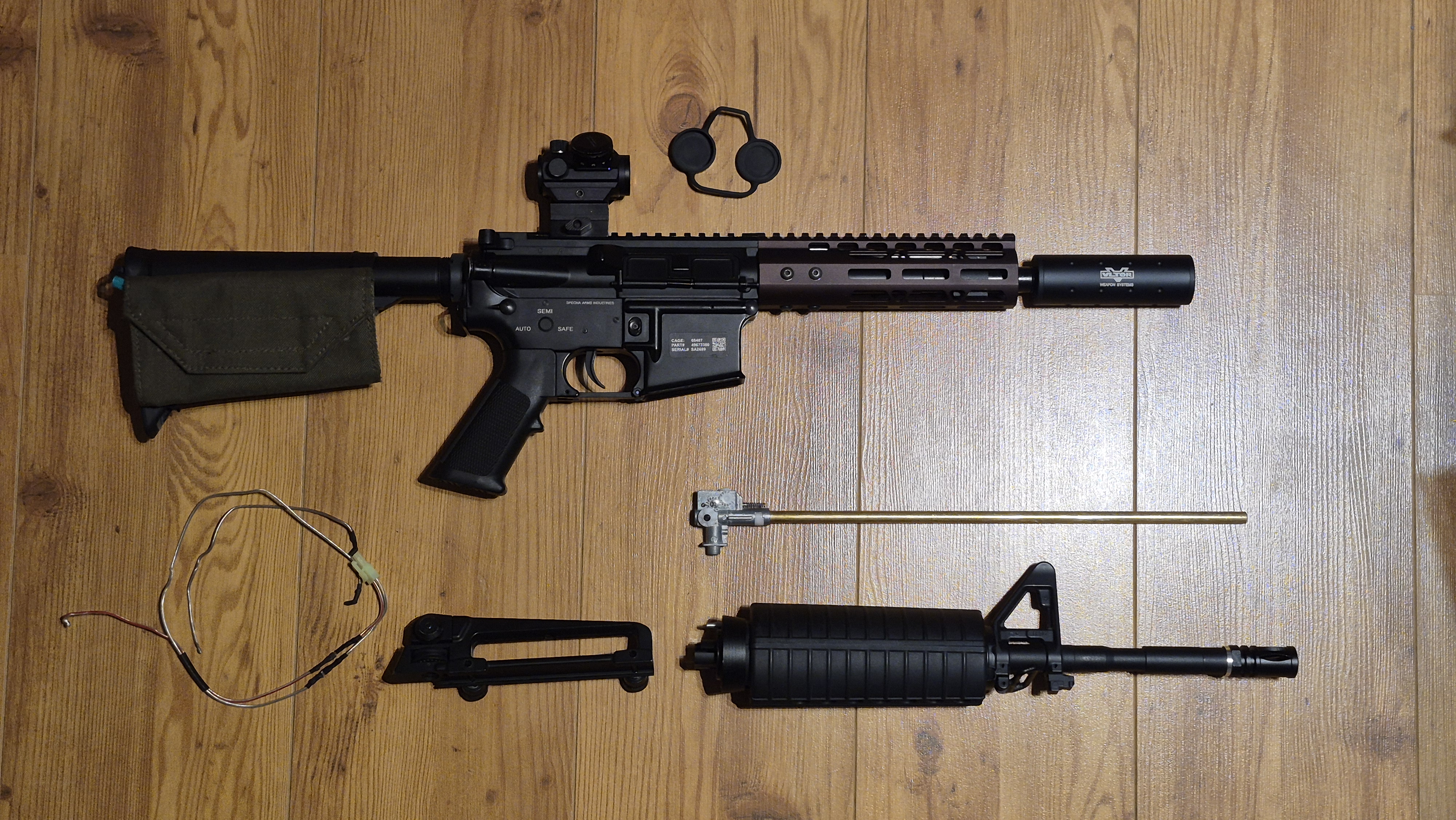 M4 Specna Arms B02 ; zestaw ; 2 fronty
