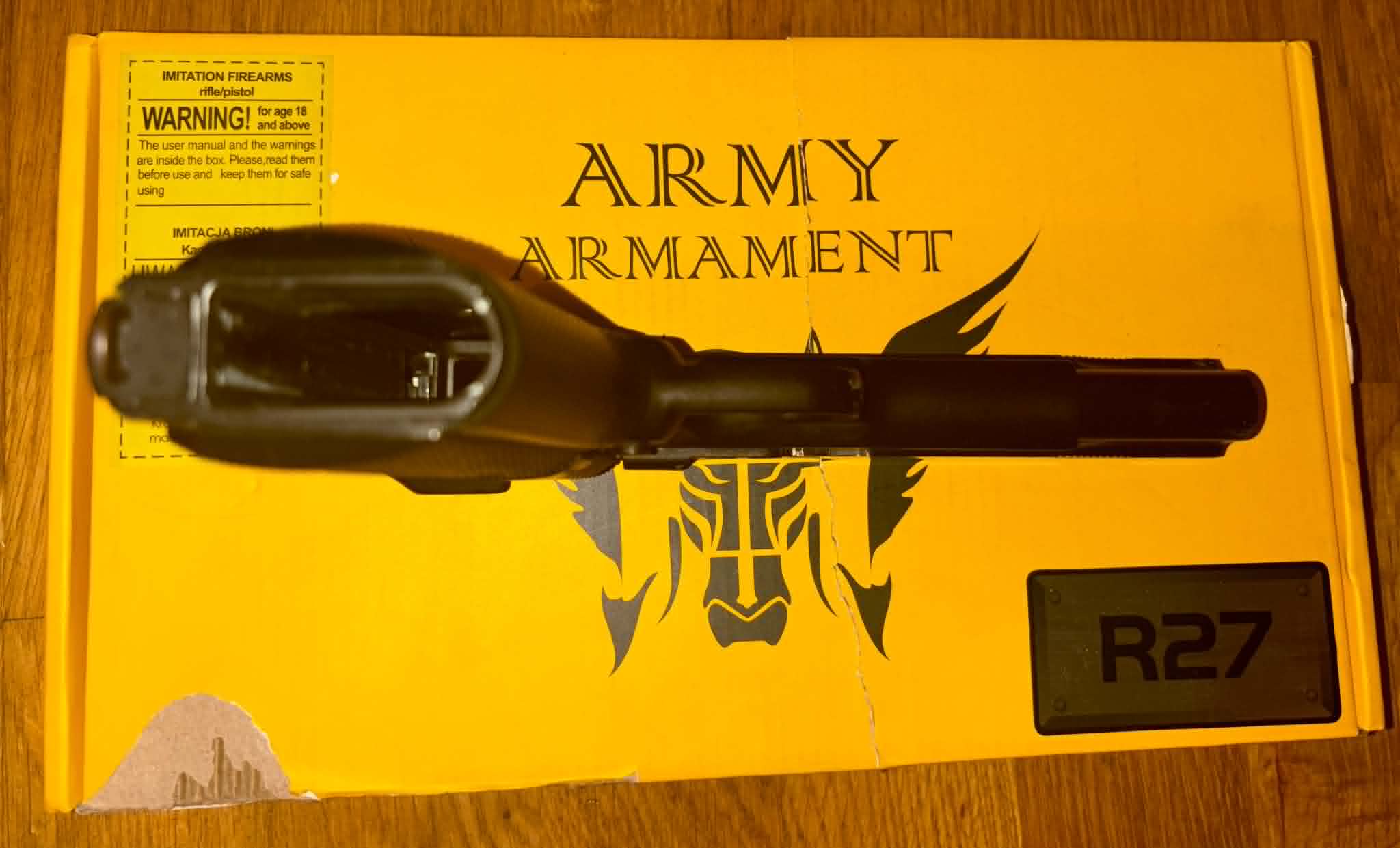 R27 od Army Arment+kabura+część zapasowa do R28 (Czekam na propozycje cenowe)