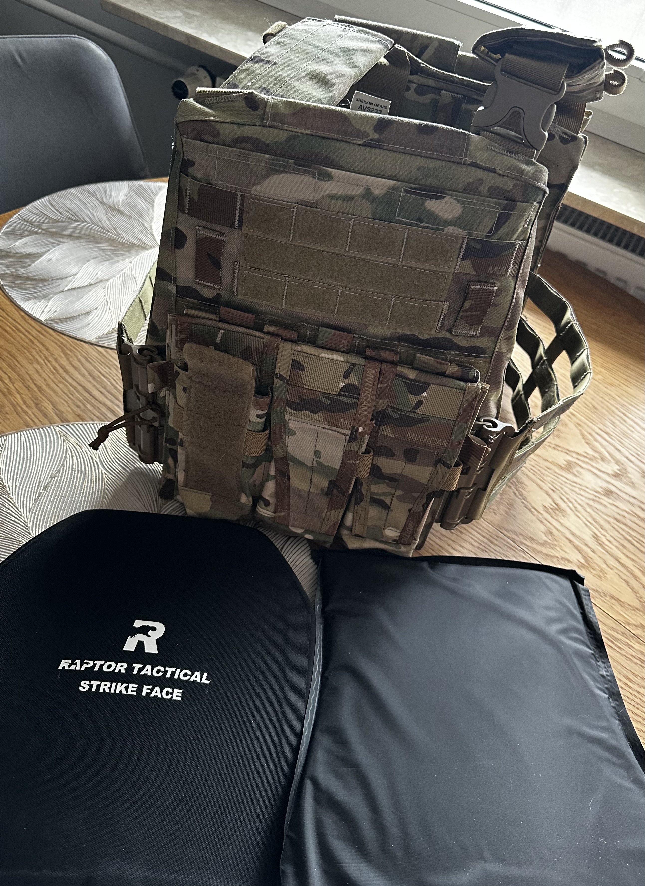 Wyprzedaż szpeju , ferro Crye shekkin NGAL surefire unity