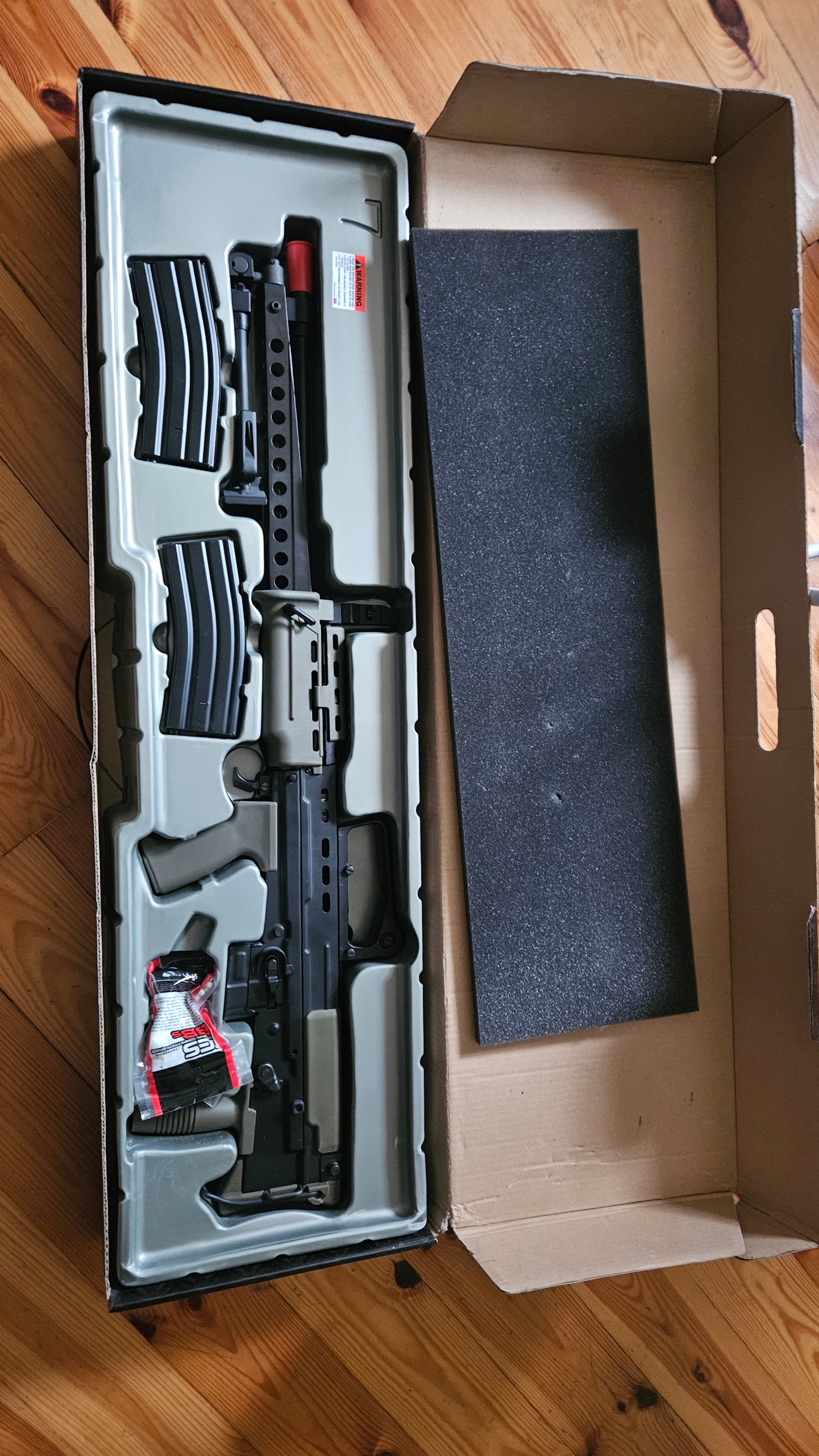 Replika karabinu L86A2 LSW - ICS