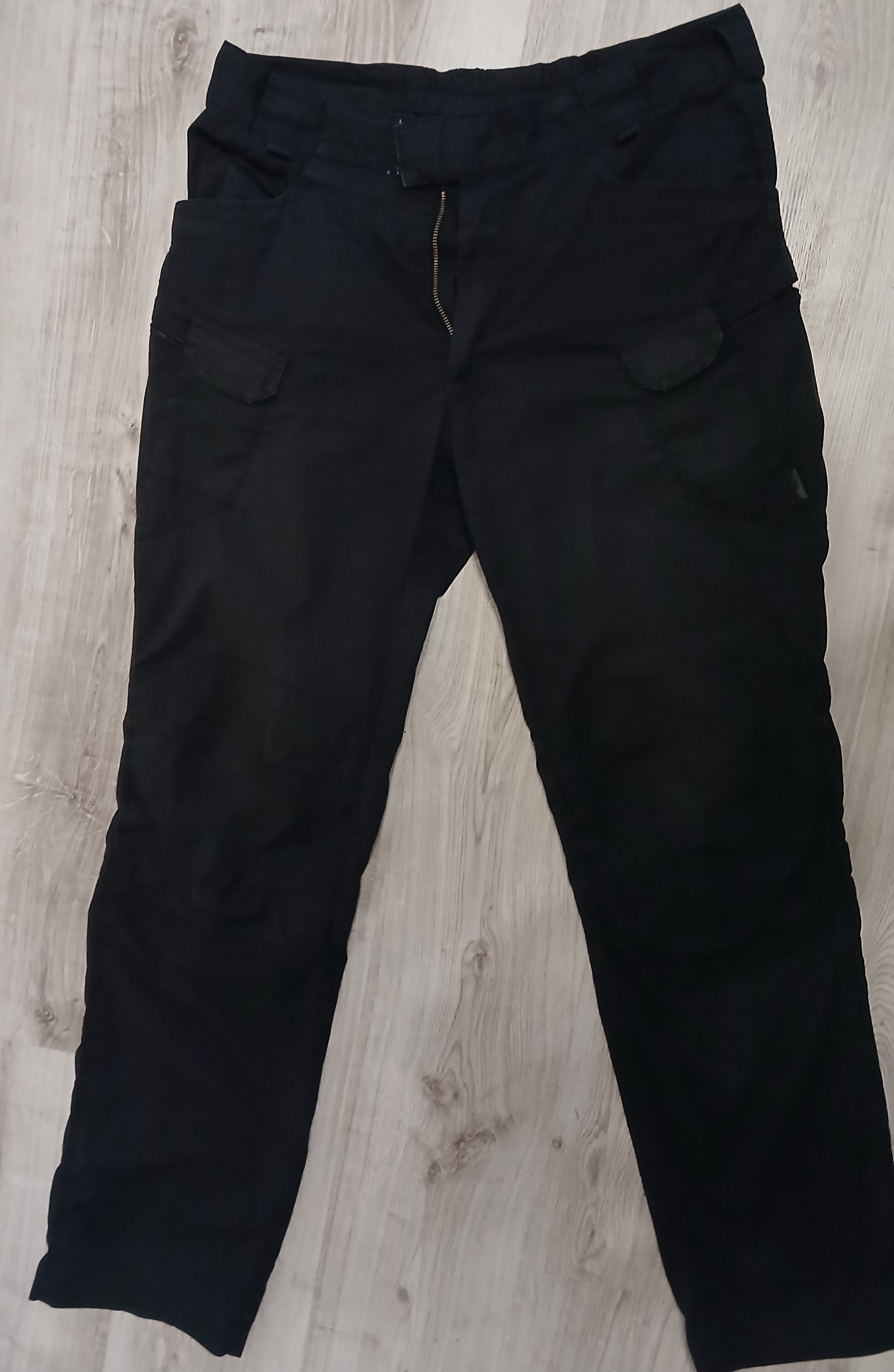 Spodnie Helikon UTP, kolor Czarny, rozmiar XL-XLong