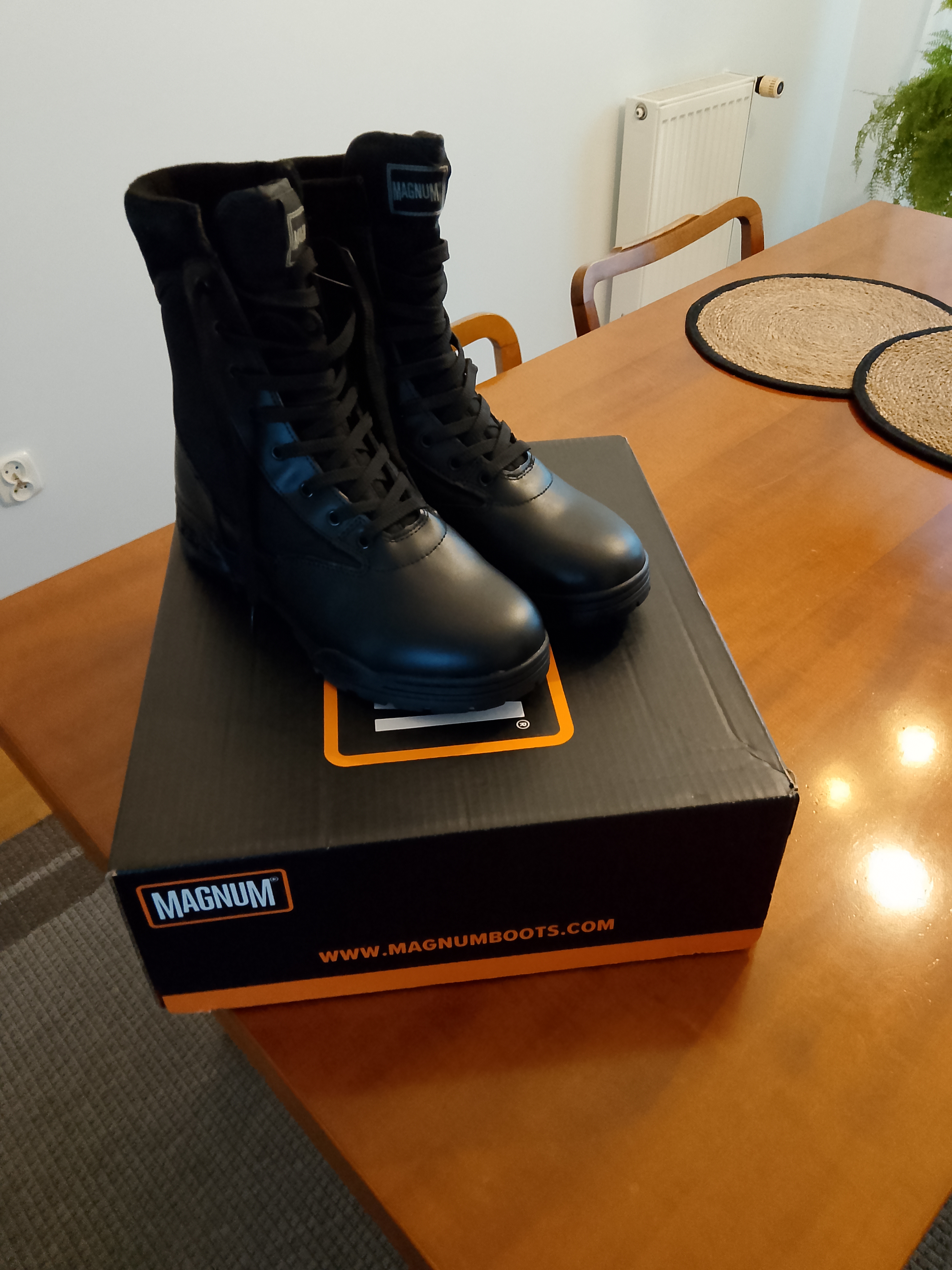 Magnum Classic rozmiar 44