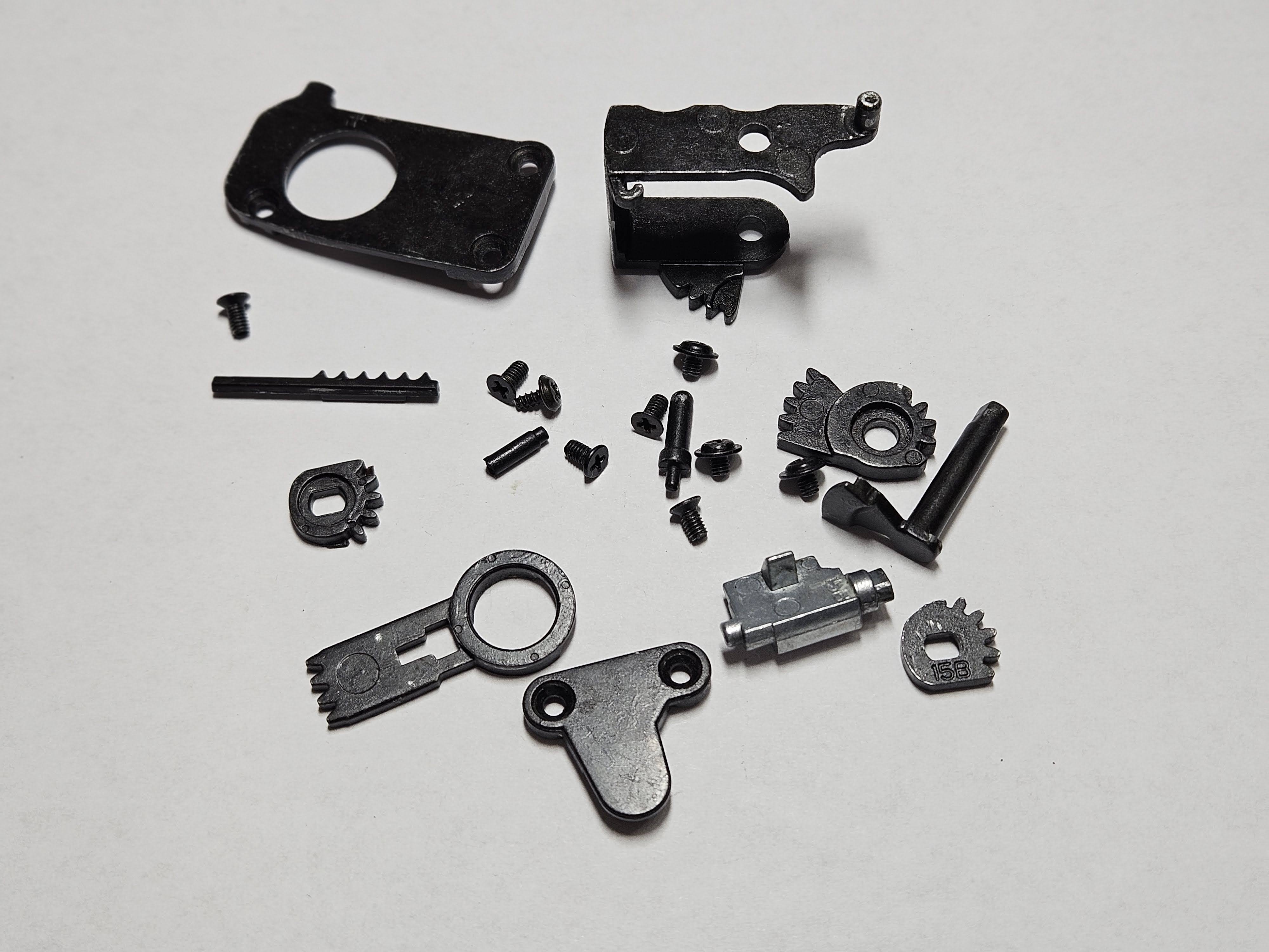 Części SWD SWU CYMA CM057 gearbox, komora, koszyk silnika, zębatki