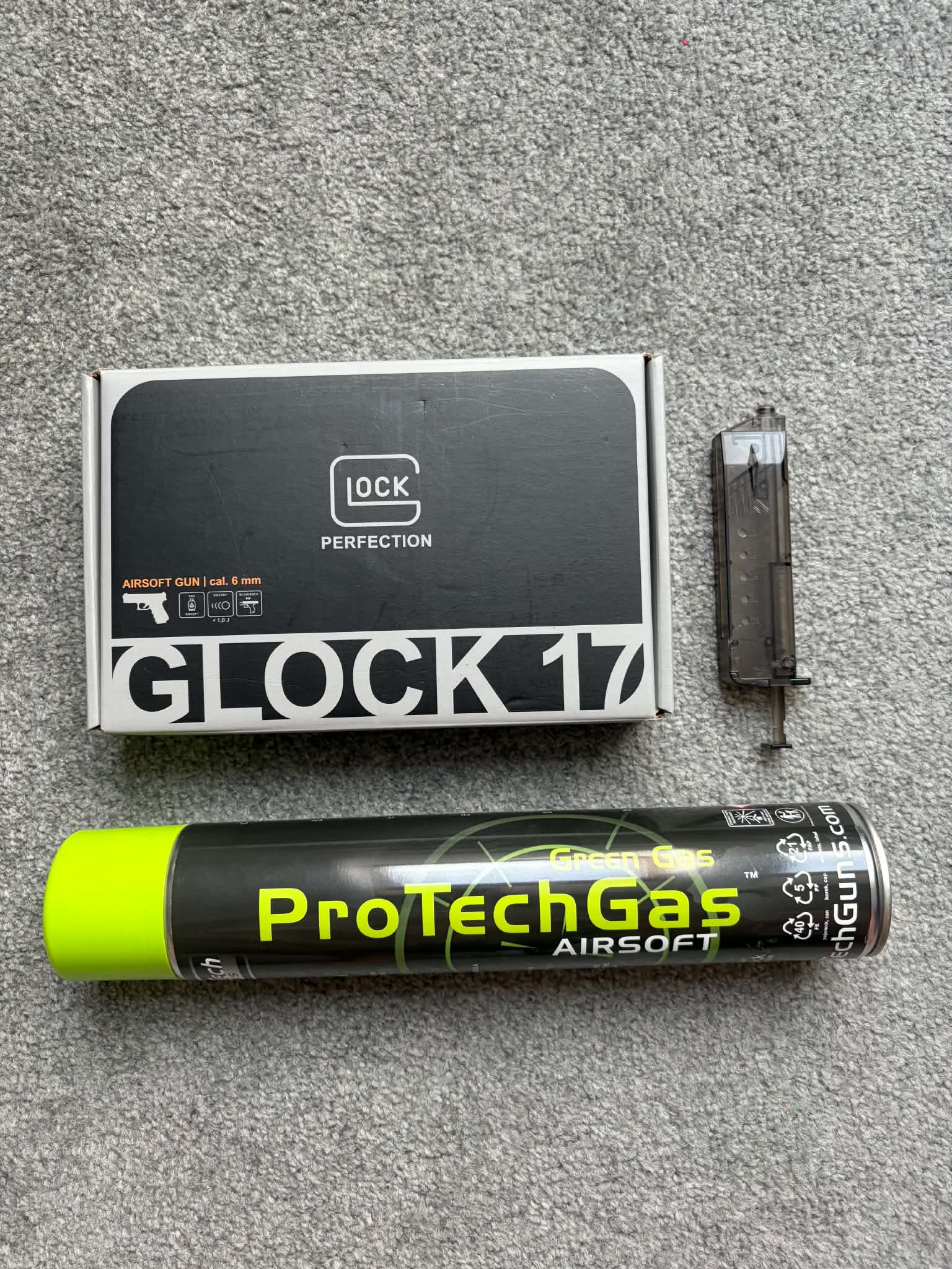 Zestaw ASG: Glock 17 Gen 4 (Green Gas / Blow-Back) + Akcesoria
