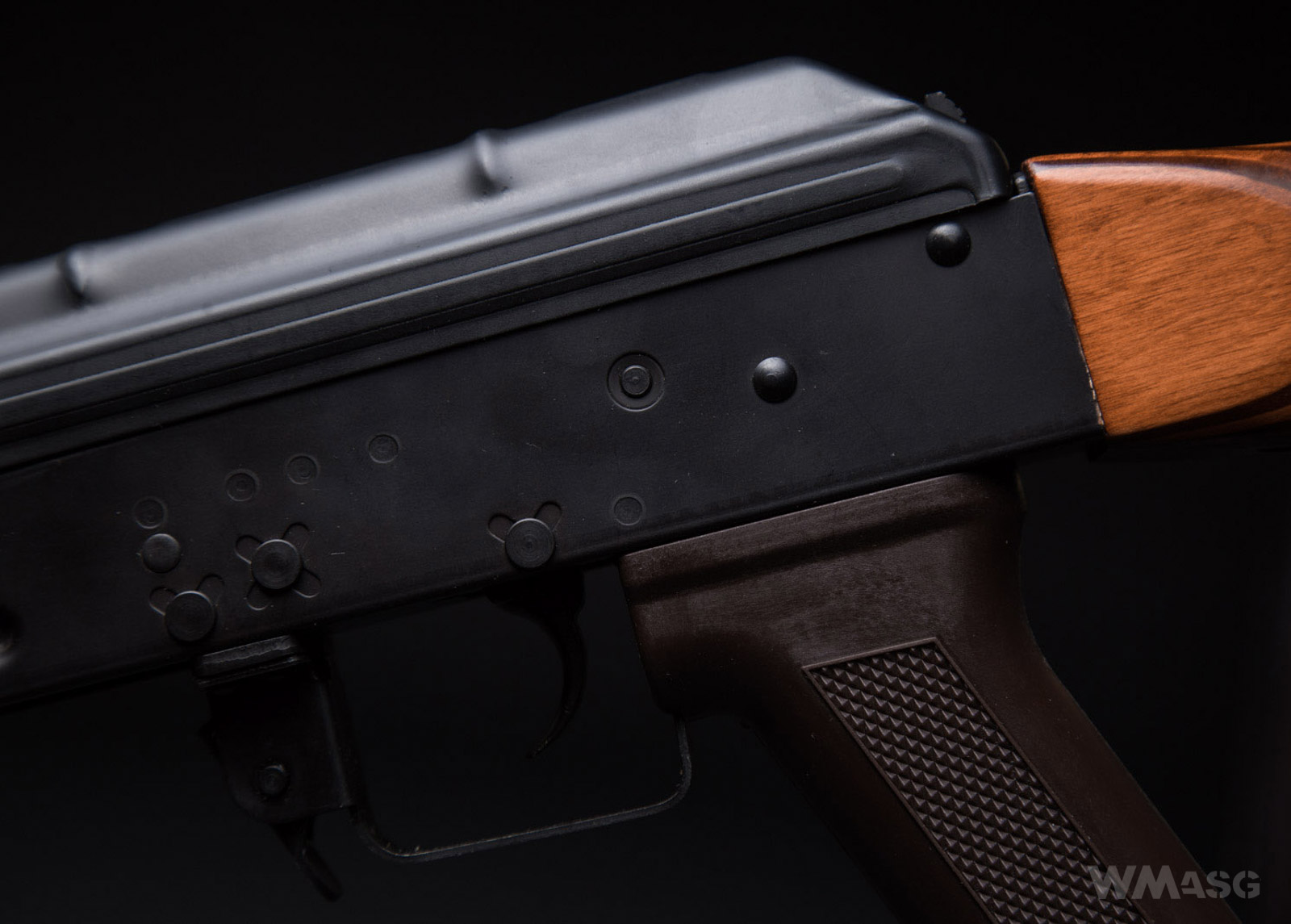LCKM EBB LCT Airsoft - z zewnątrz