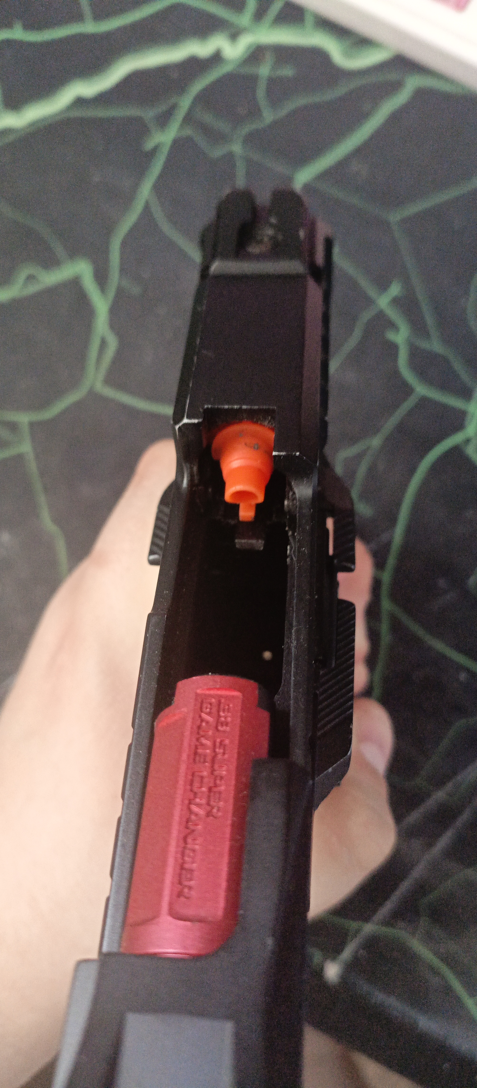 ICS Hi-capa carnotaurus + 2 magazynki CO2+ naboje CO2