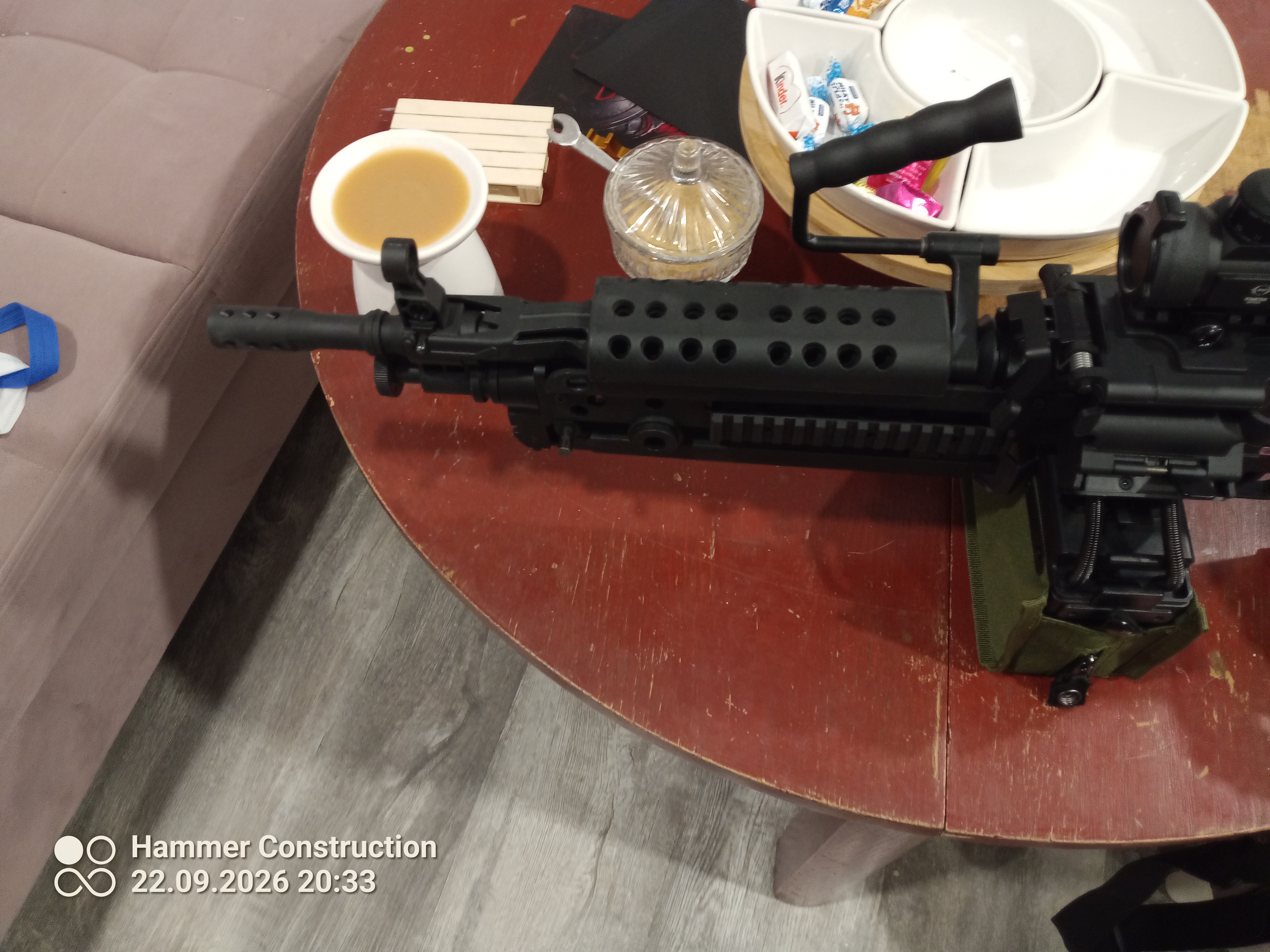 M249