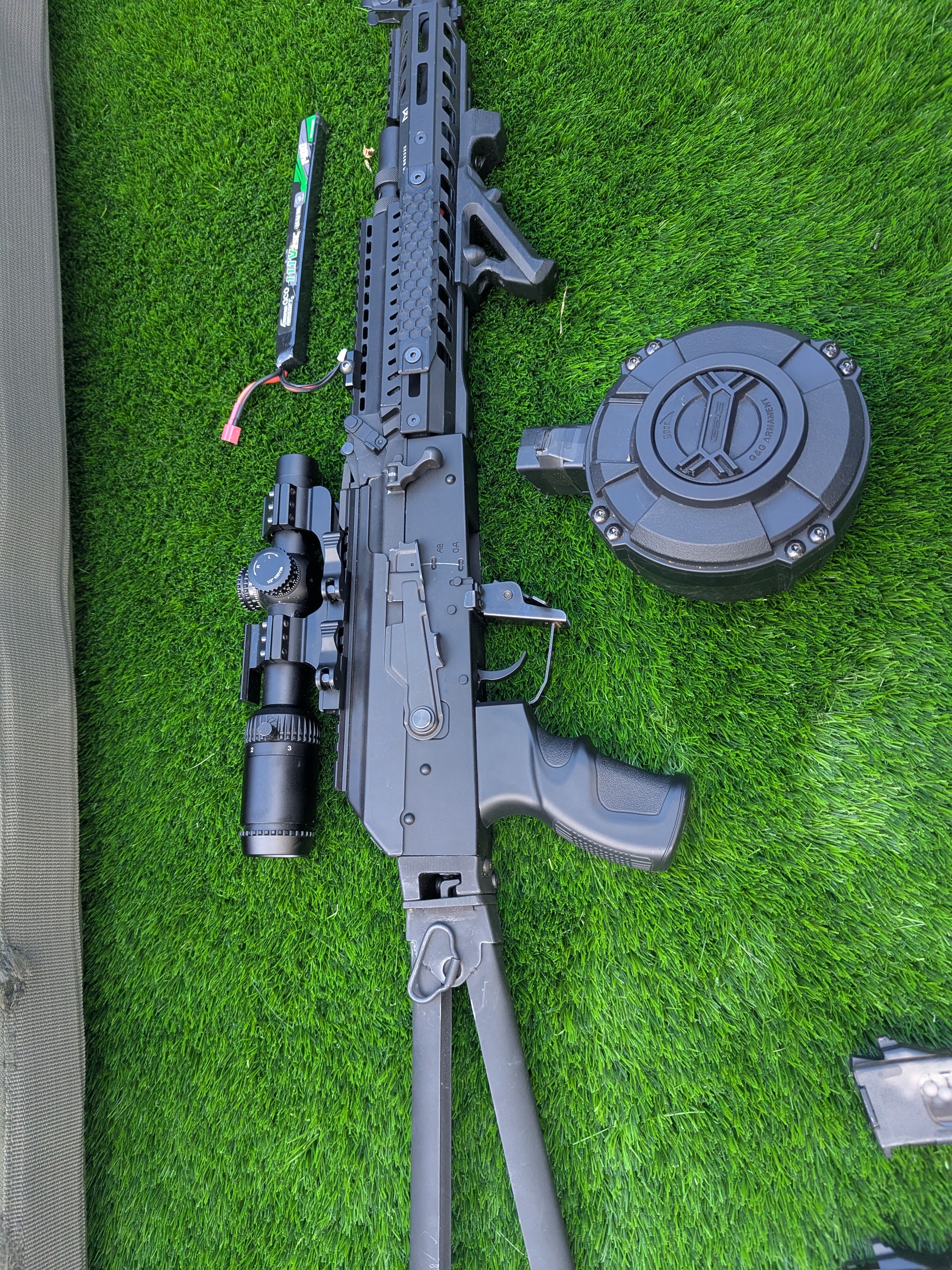 Karabin szturmowy G&G PRK9L wariacja AK47 zestaw z magiem drumm