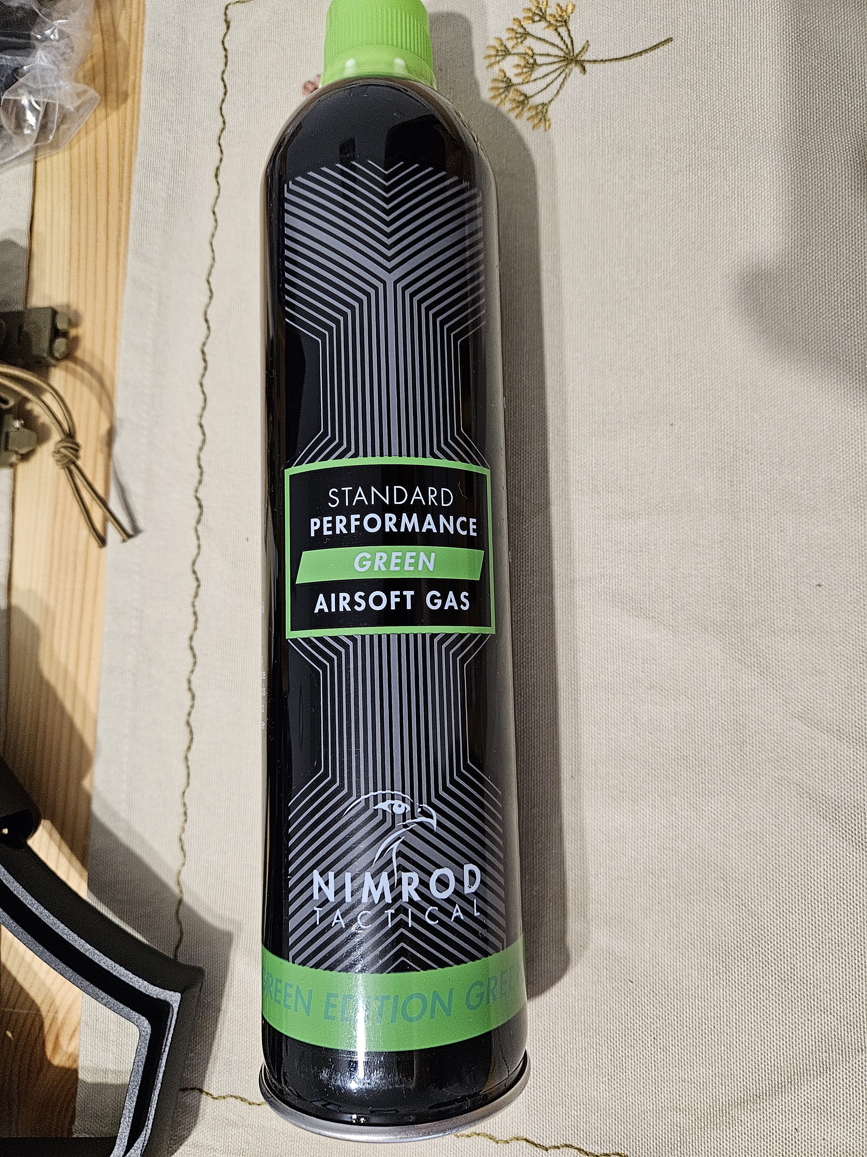 Akcesoria dwójnóg, kolba, tłumik, ładownice itp.