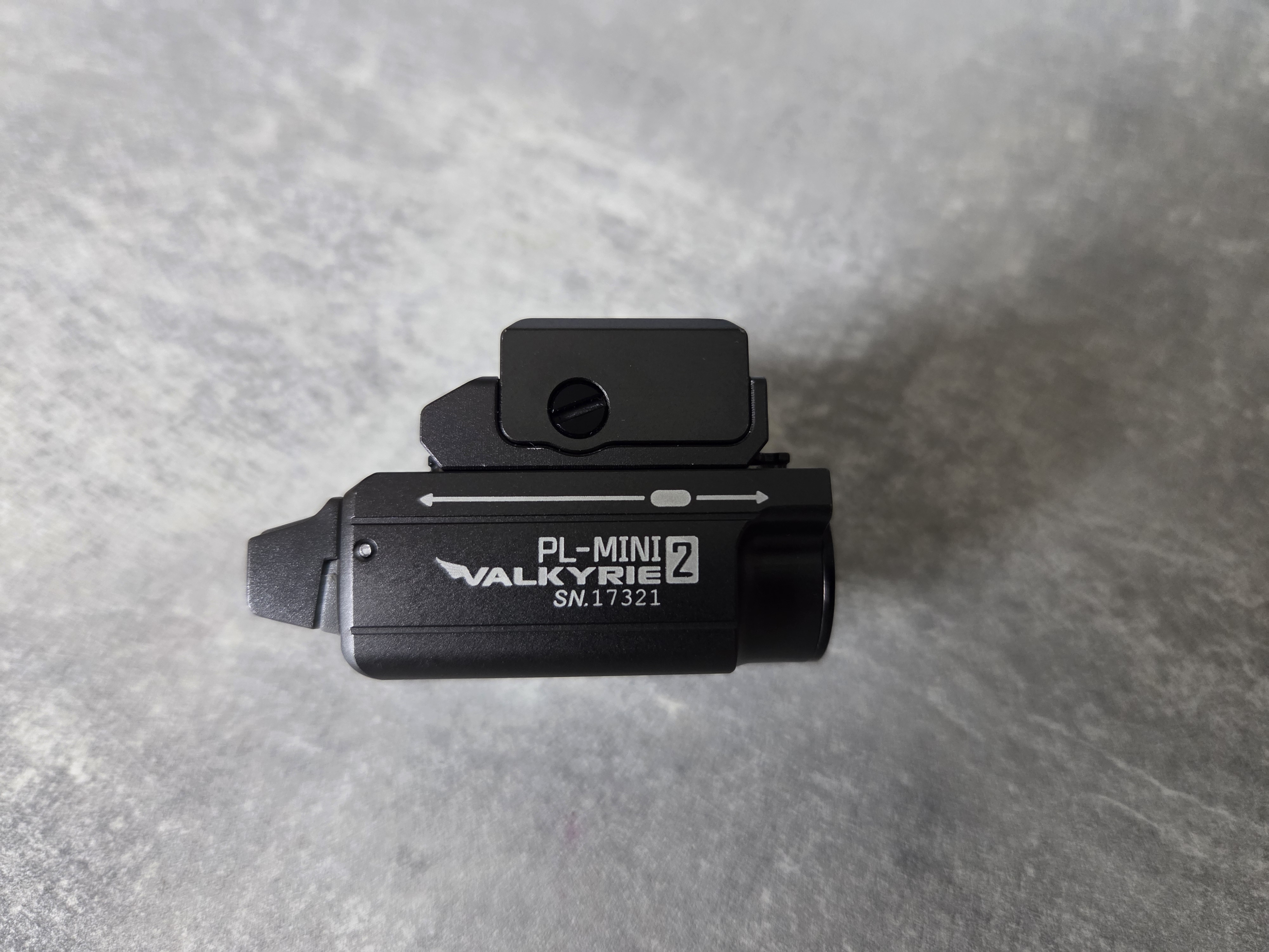 Latarka Olight PL-Mini 2 Valkyrie Black- 600 lumenów
