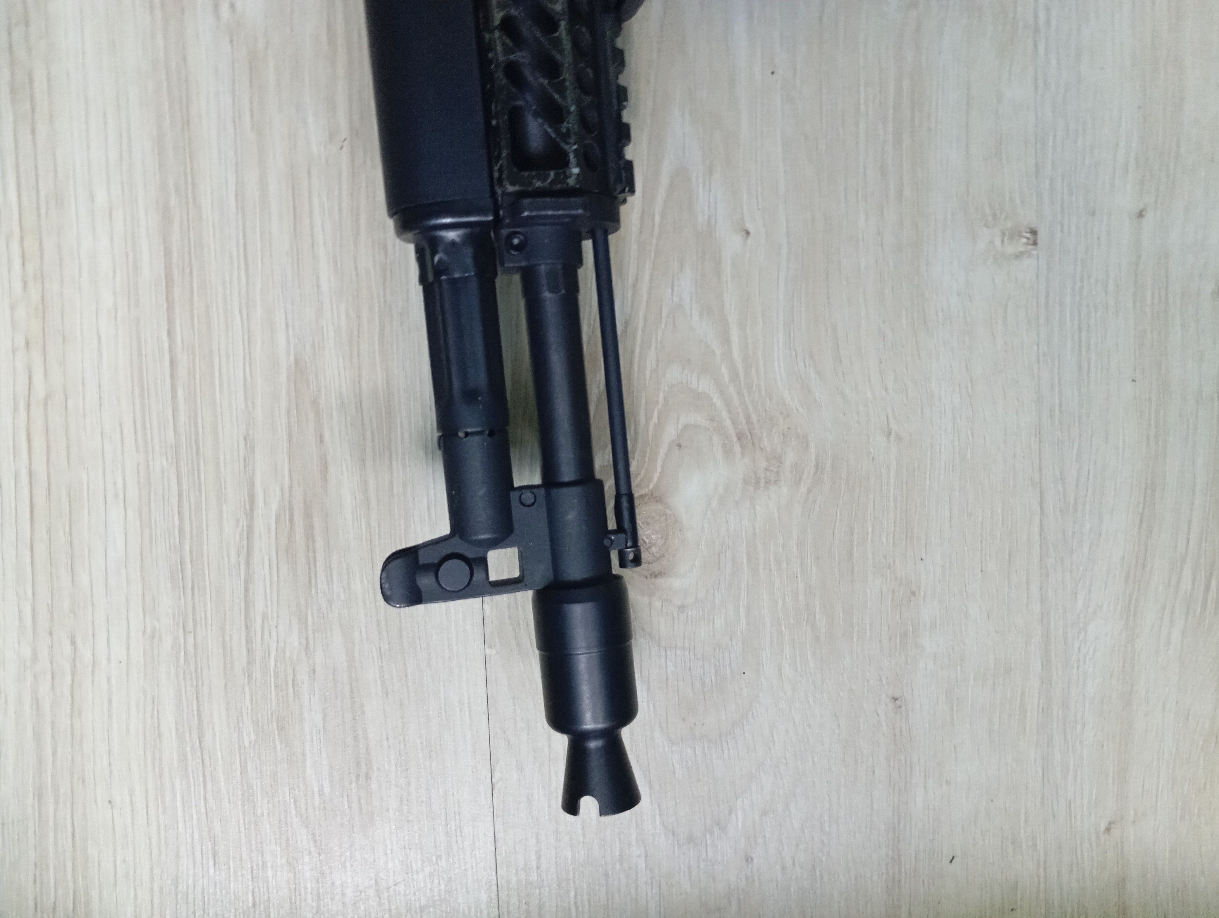 E&L AK 105