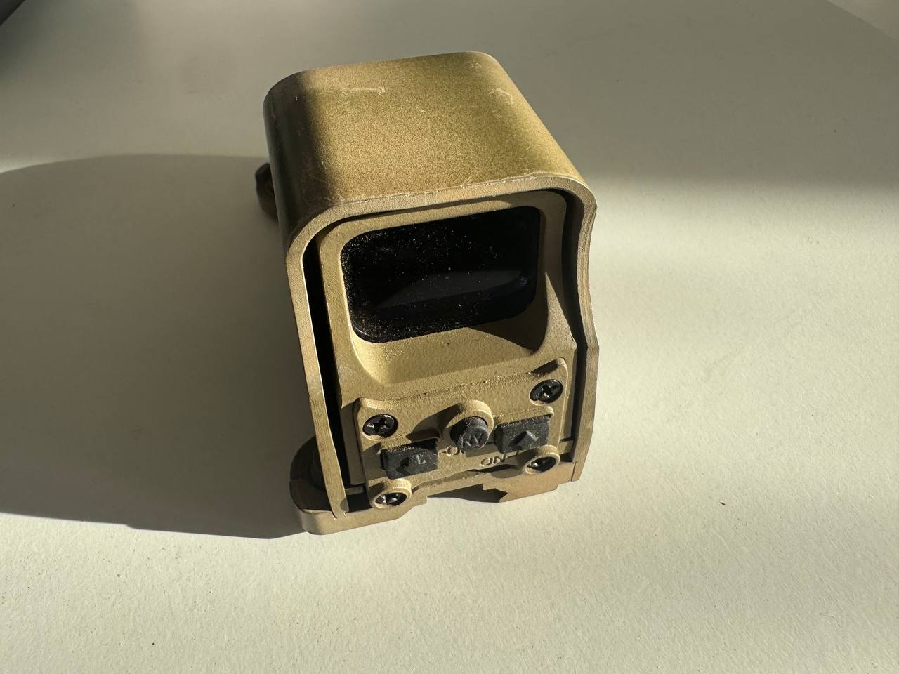 Replika celownika kolimatorowego 553