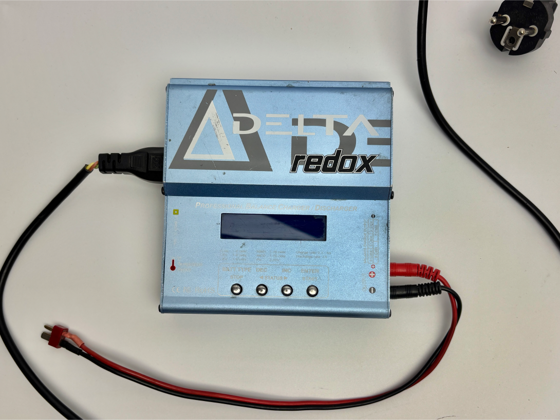 Ładowarka Redox Delta