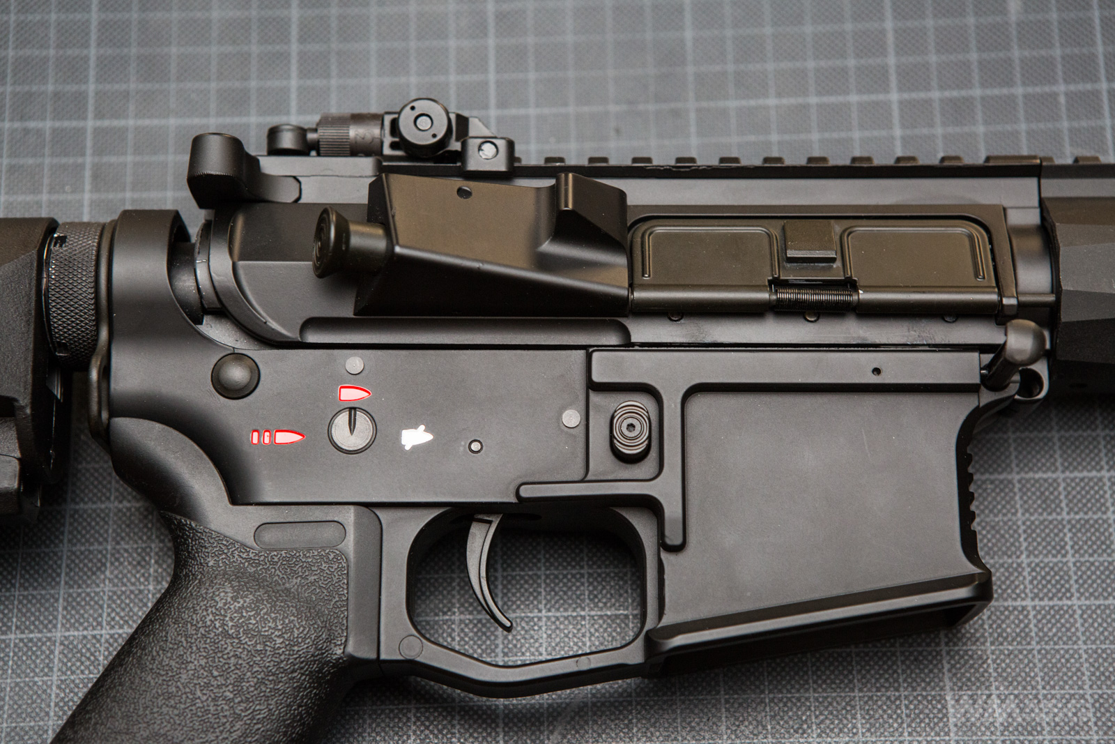 Cyma CM.097B - z zewnątrz