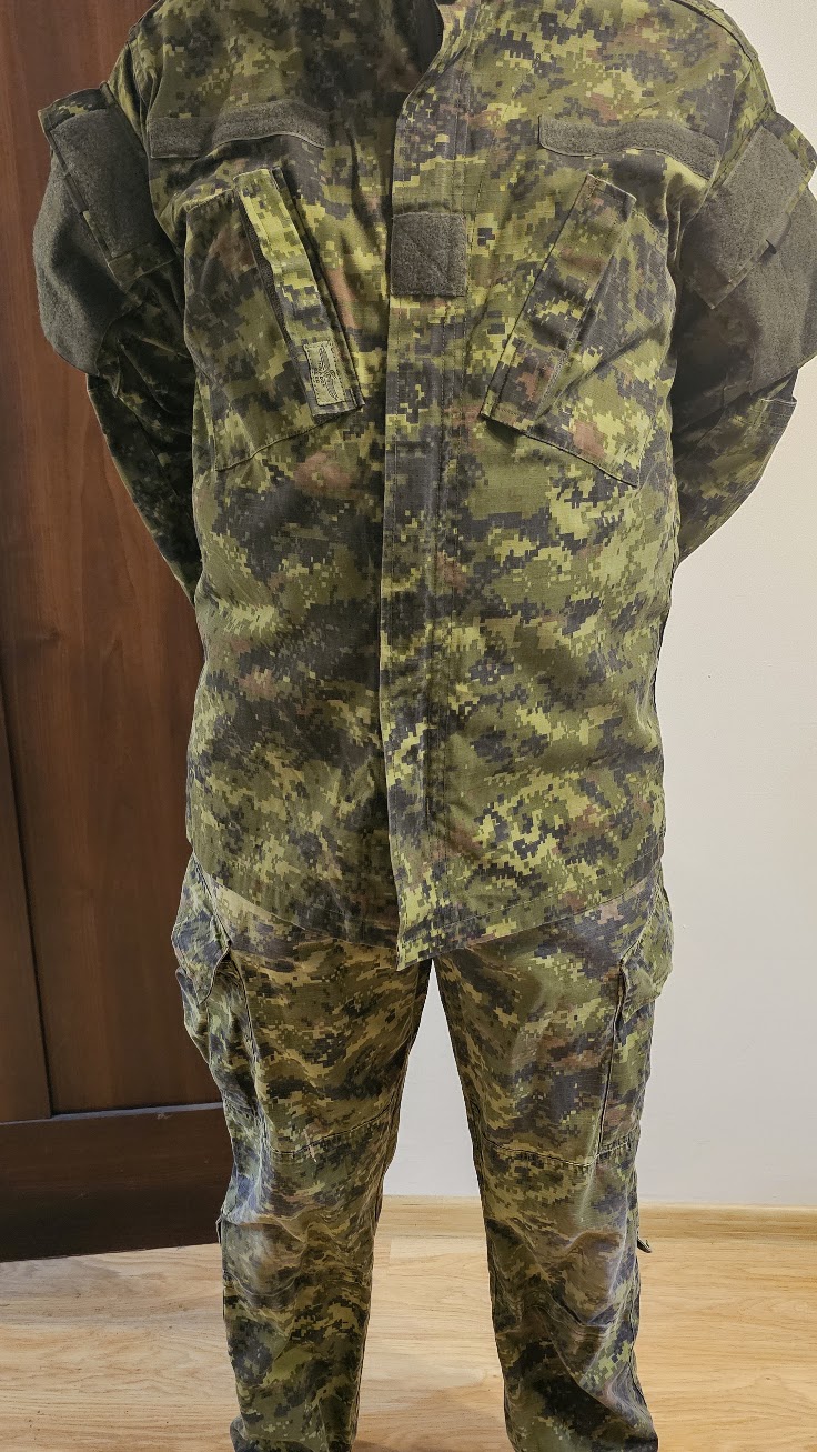 Mundur Kanadyjski TDU Cadpat - Invader Gear - Medium(regular)