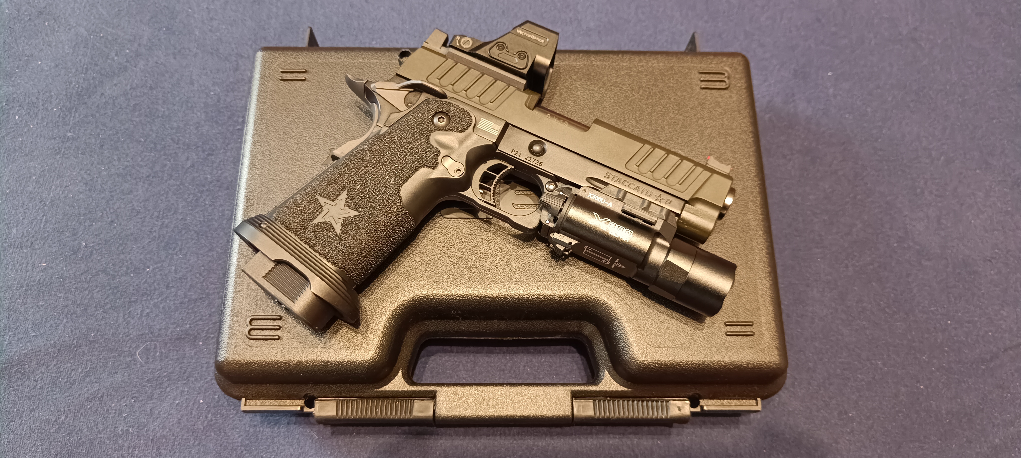 Army Armament R611-3A Staccato P + dodatki