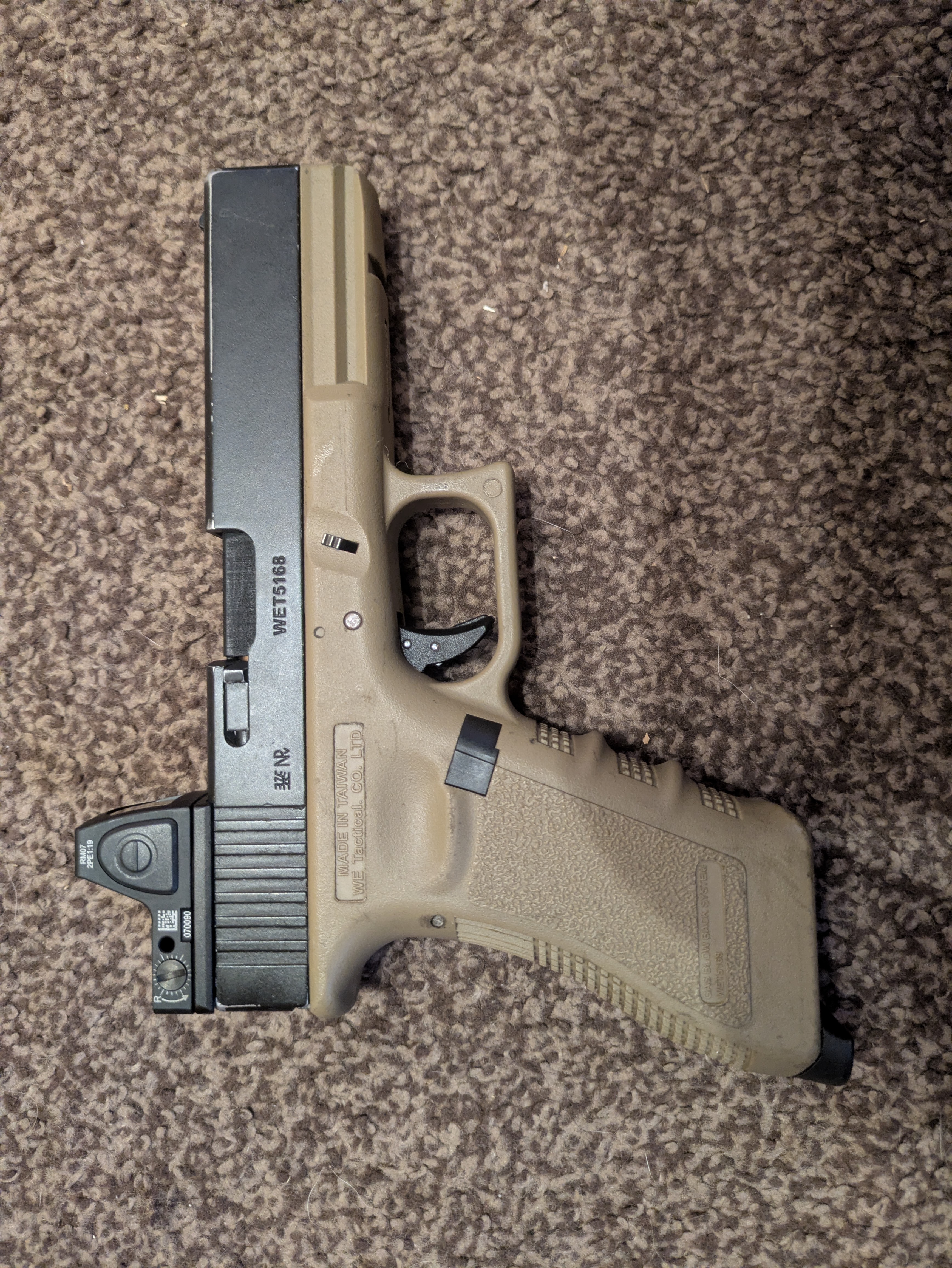 GLOCK 17 WE pistolet greengas tuning