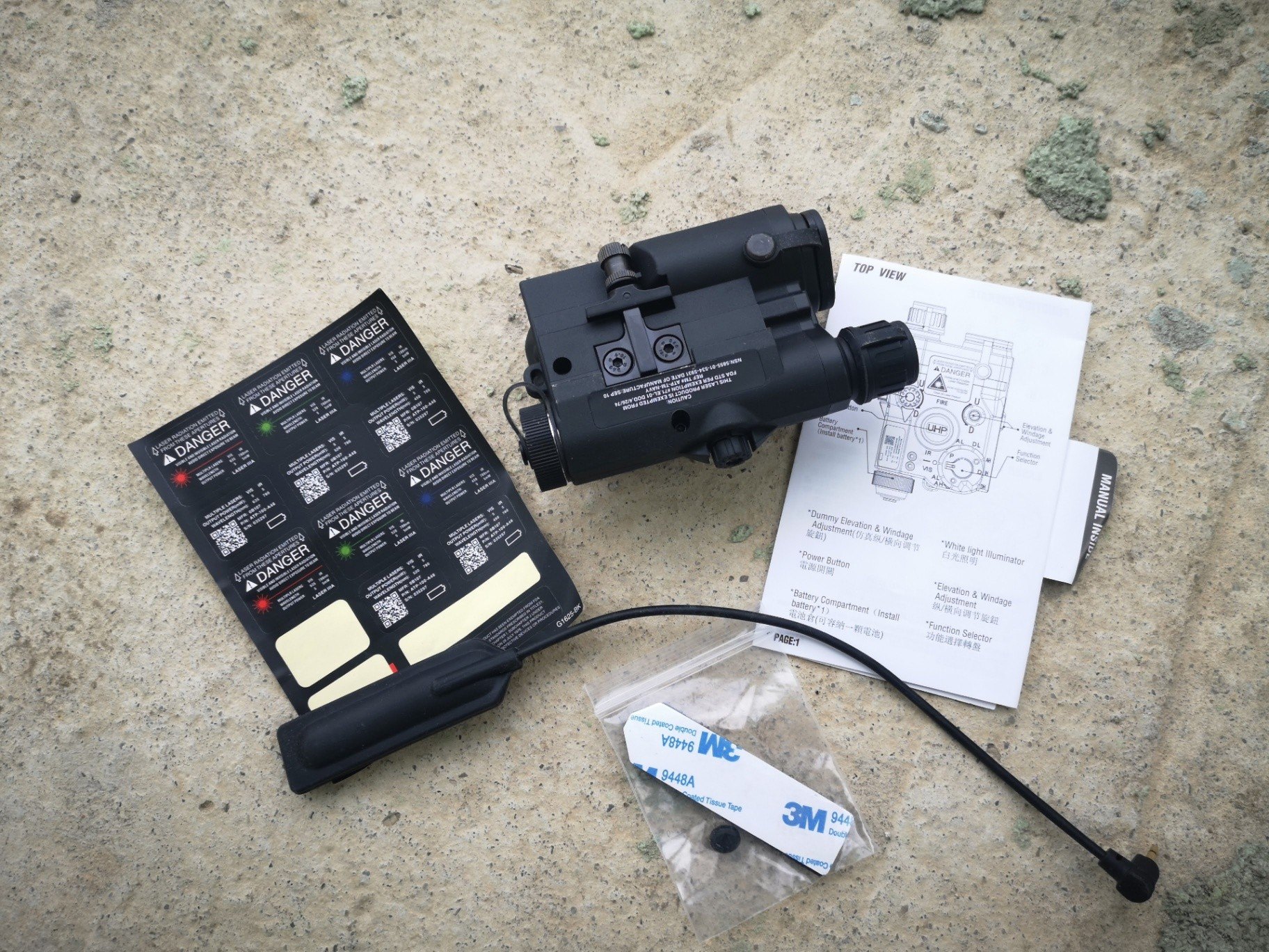 AN-PEQ 15 czerwony laser, latarka, IR od WADSN