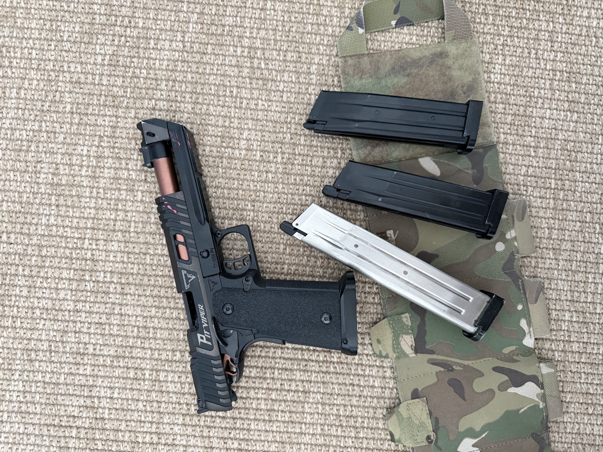Army Armament Pit Viper GBB