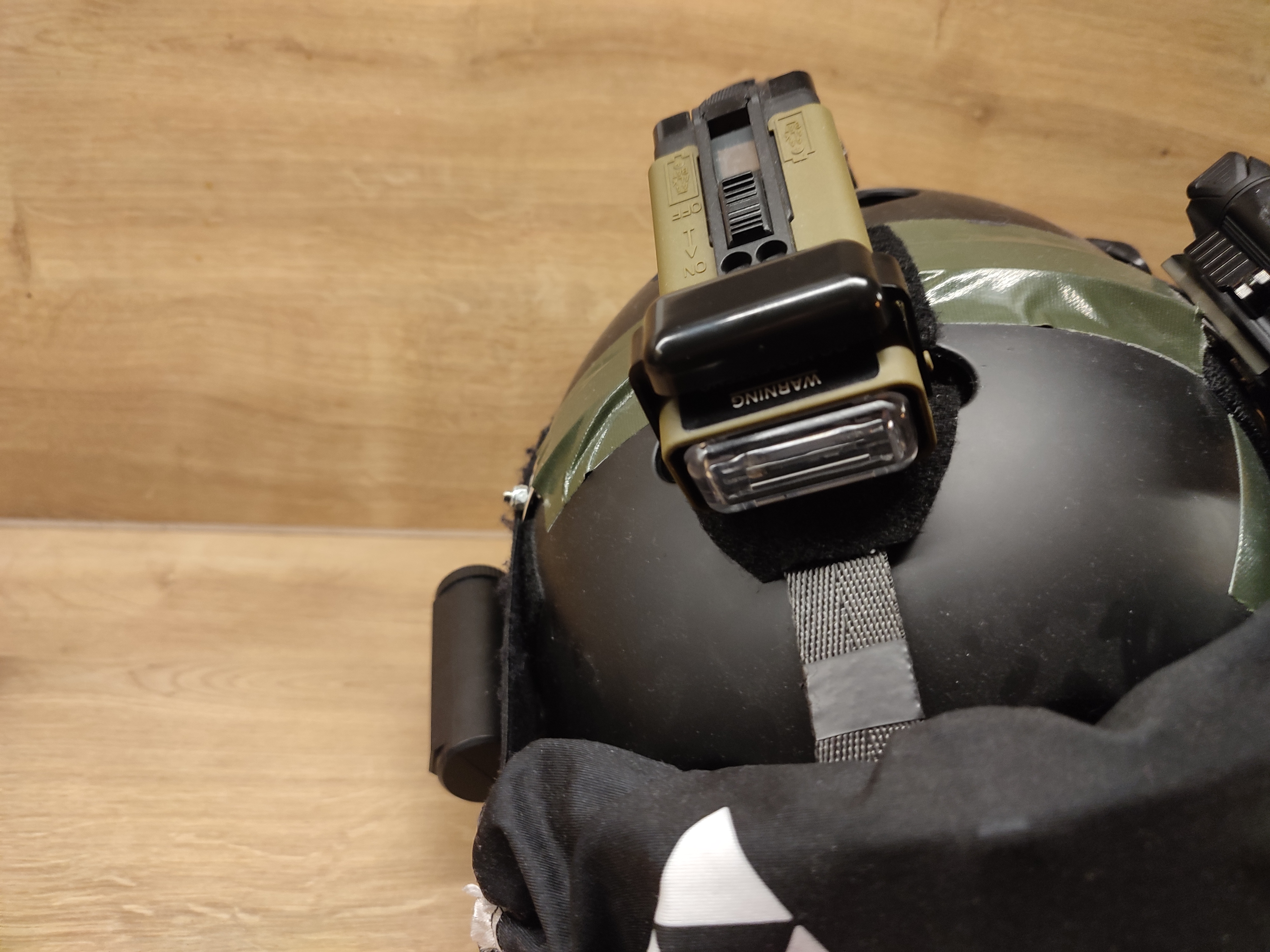 Kask na bazie pro tec classic