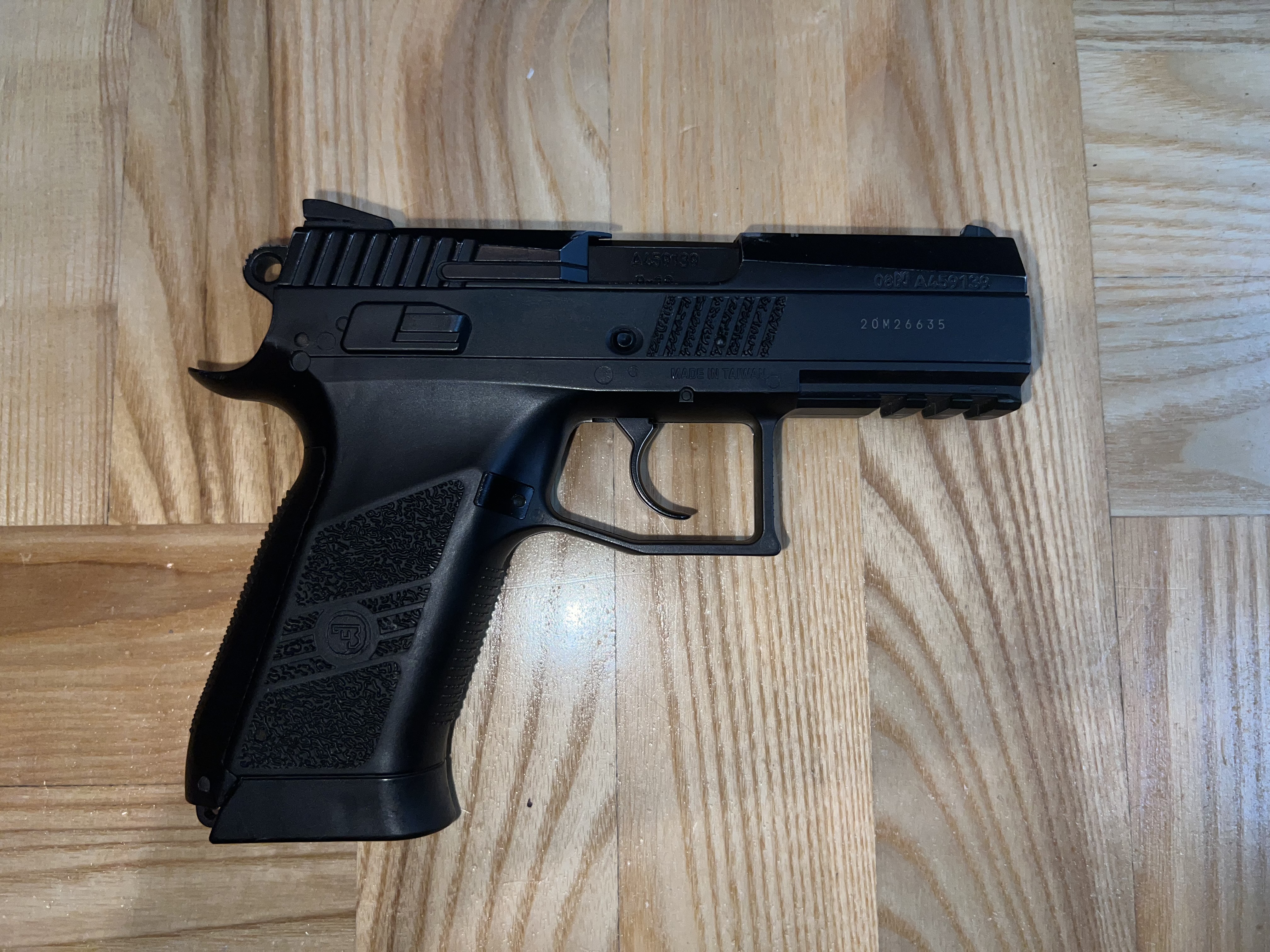 Pistolet ASG CO2 CZ 75 P-07 Duty Blow Back
