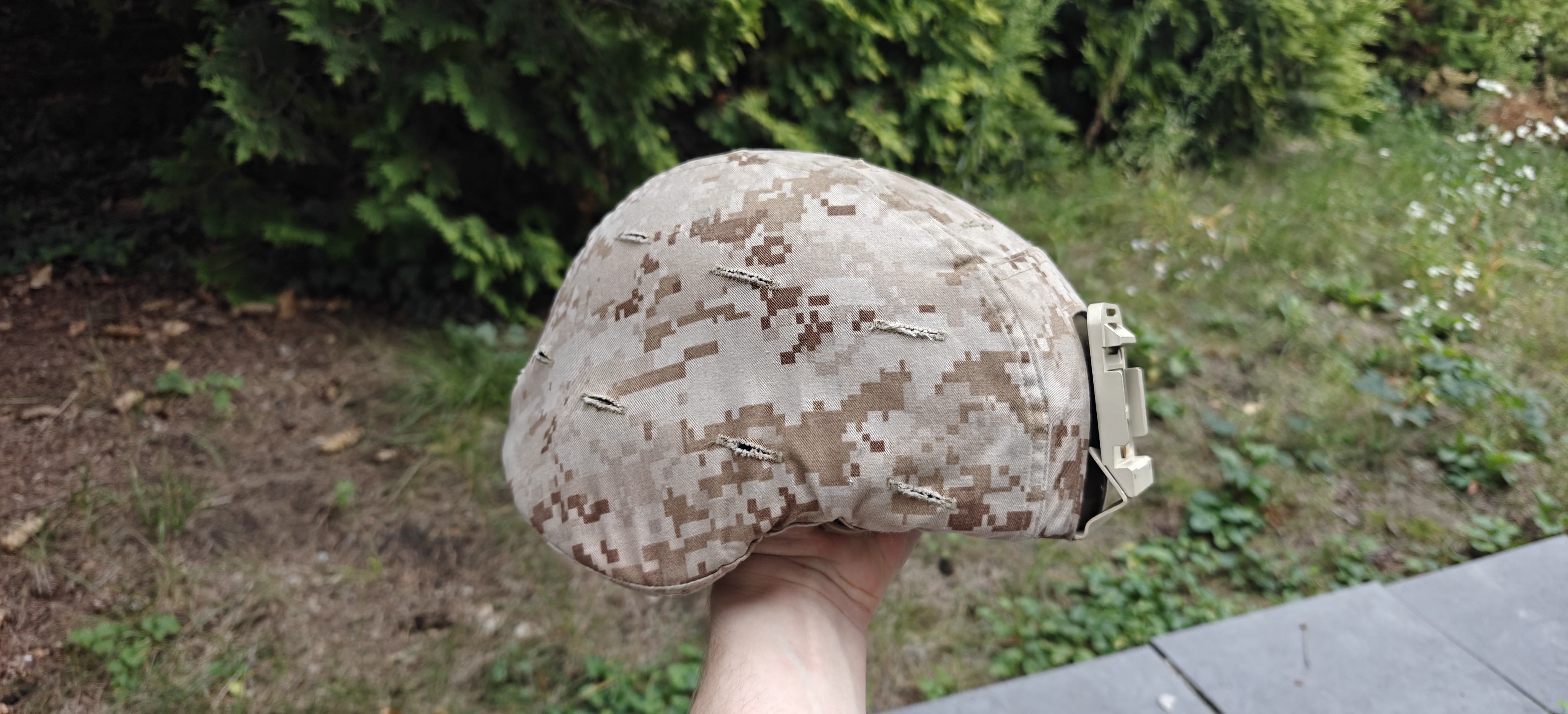 hełm USMC ECH Large + pokrowiec marpat + blacha NVG