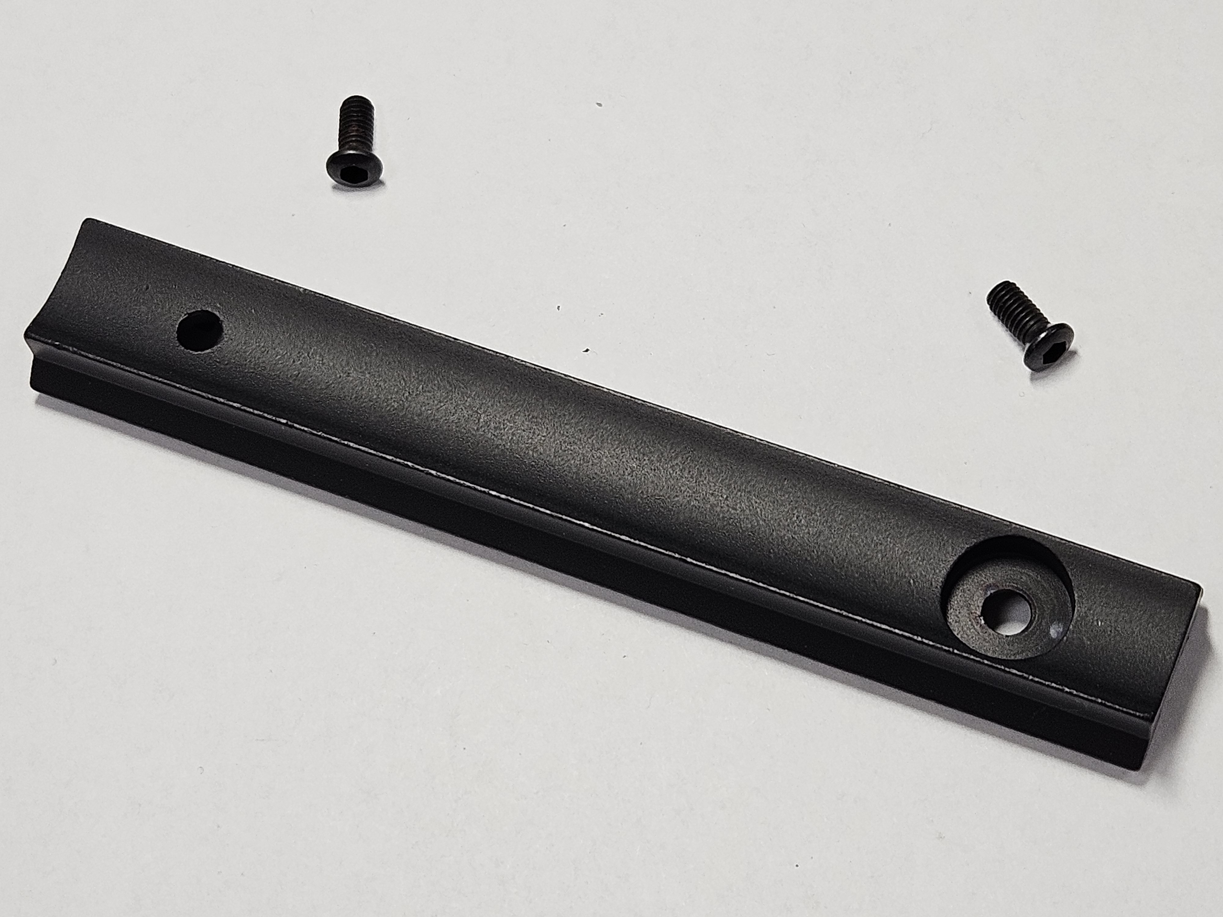 Szyna górna pełna lunety Full Top Rail Novritsch SSG10