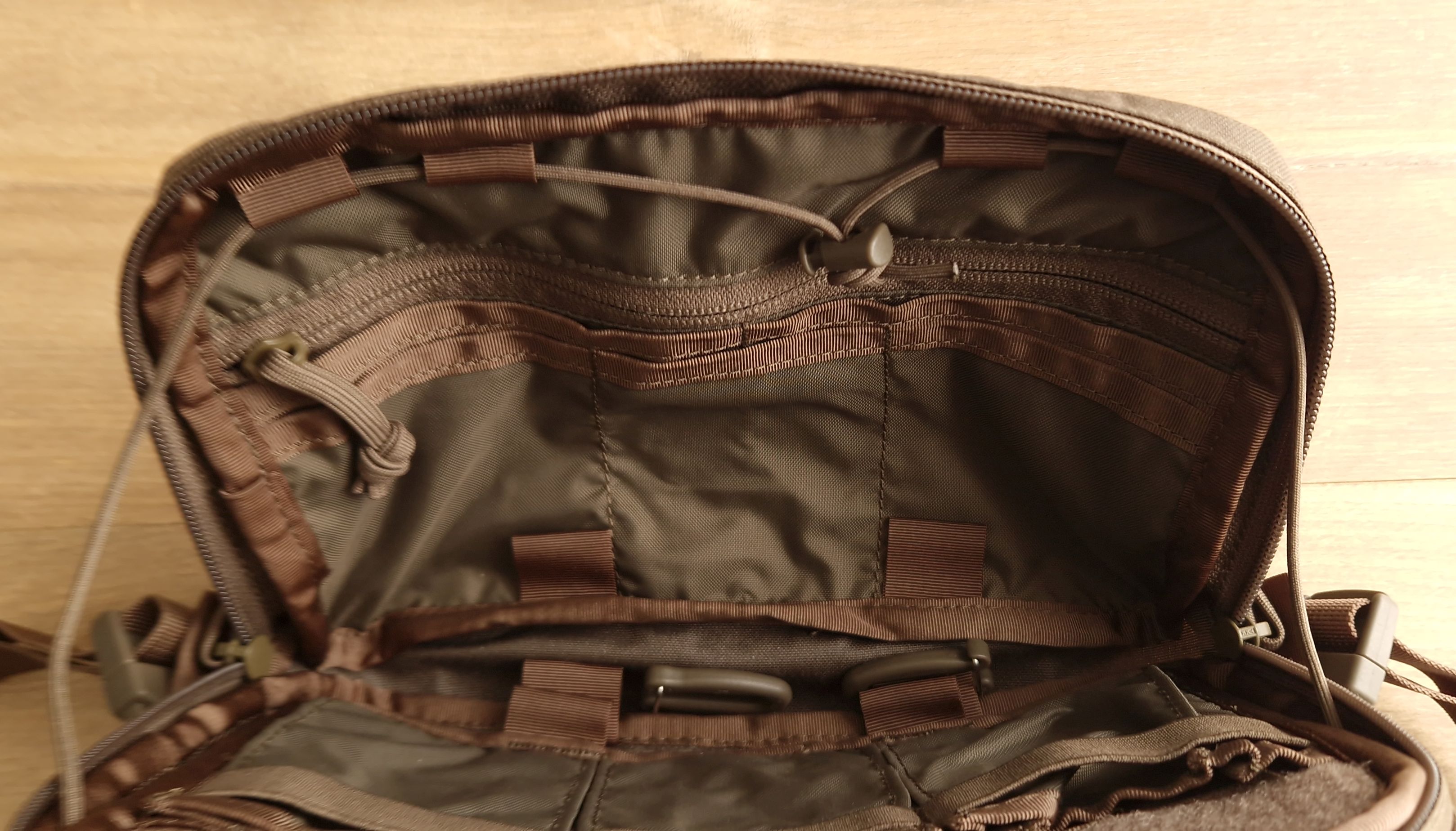 Kamizelka Chest Rig Helikon Numbat Small RAL 7013 Nowy