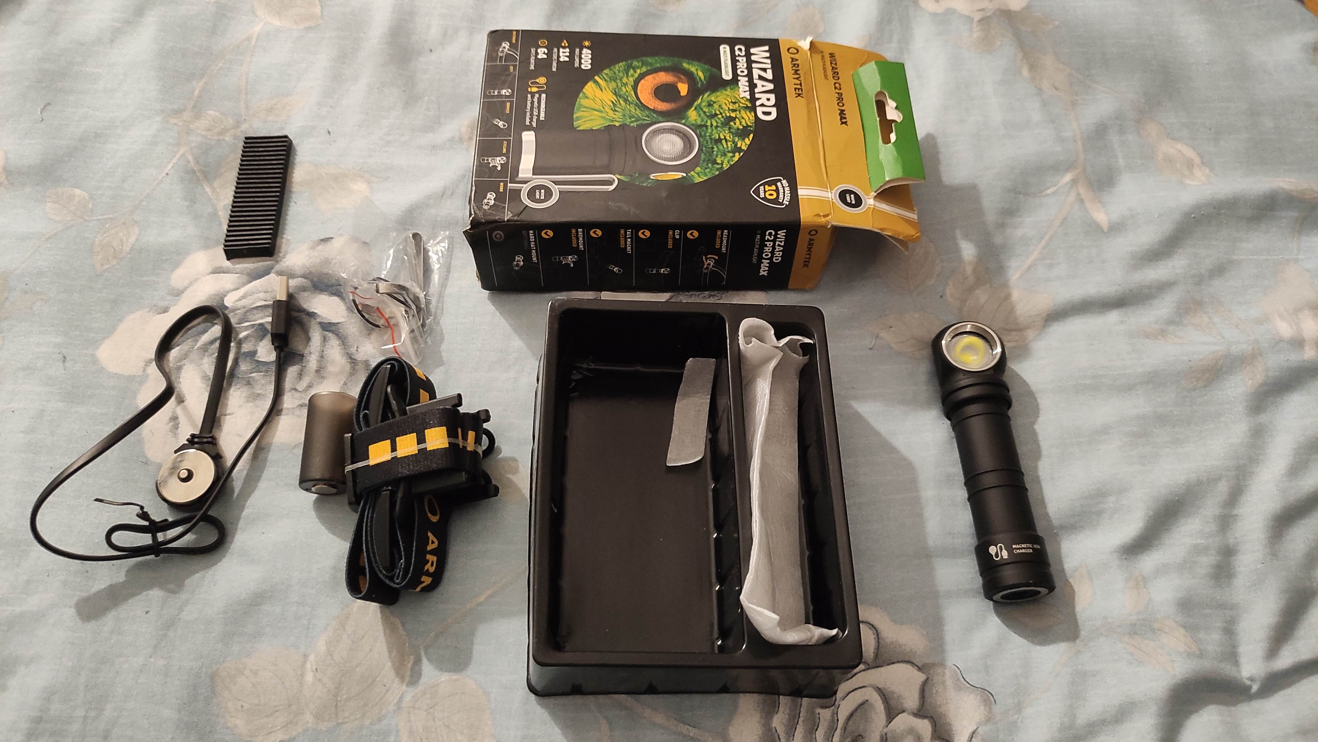 Latarka Armytek Wizard C2 Pro Max