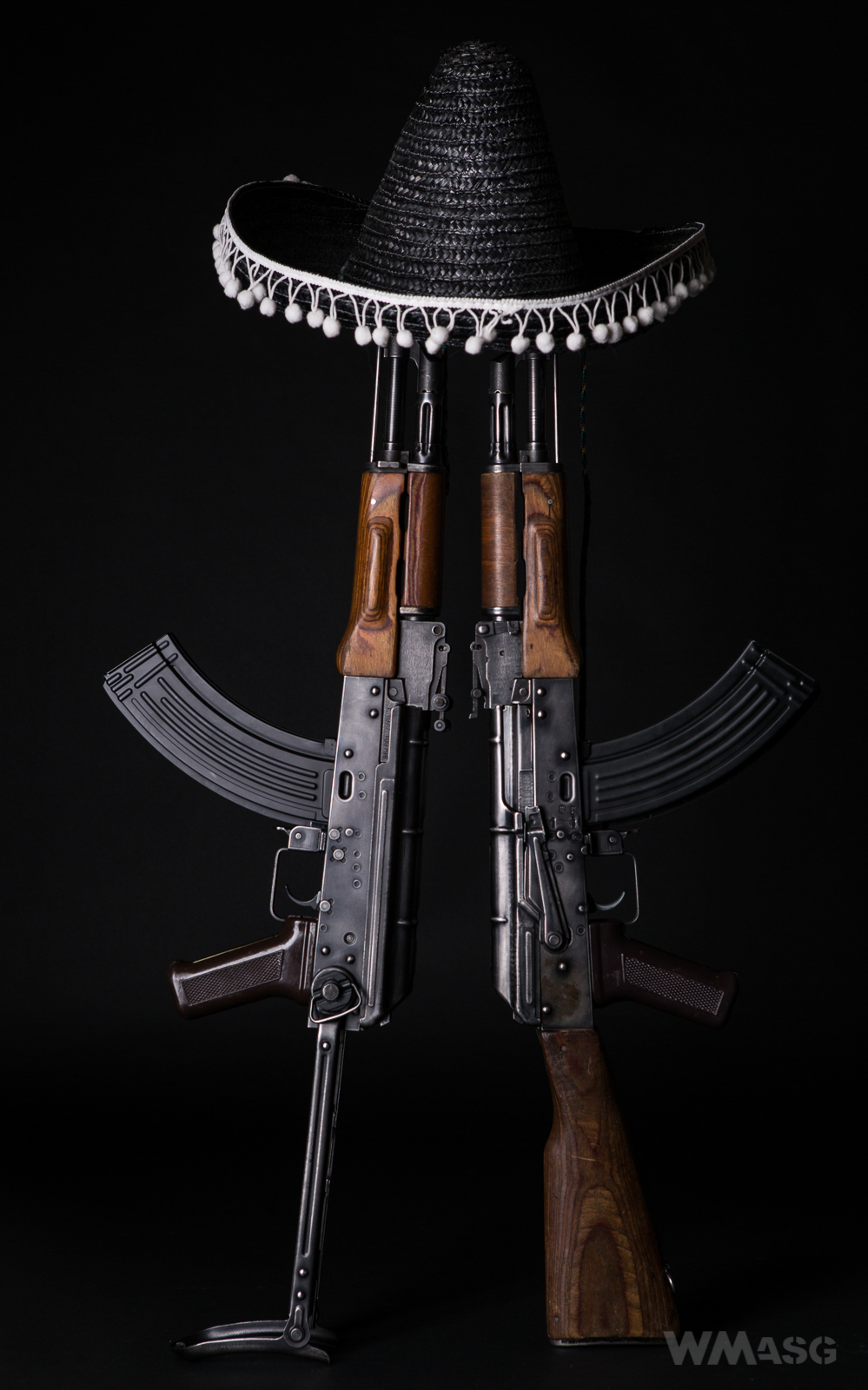 AKM G&G (z AIMS)