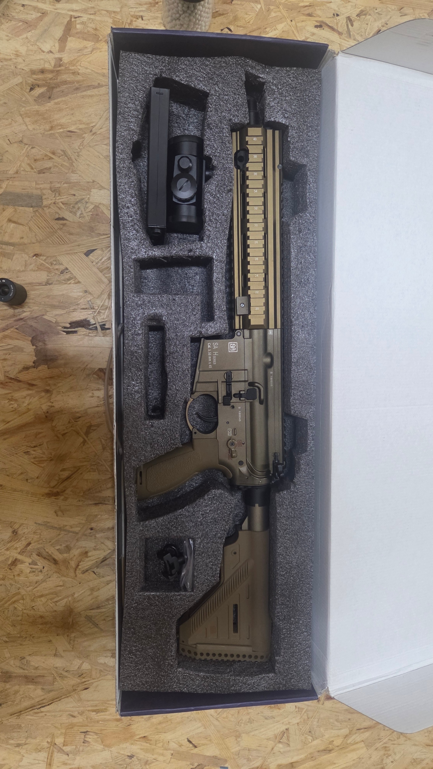 Kompletny zestaw ASG Specna Arms SA-H11 ONE