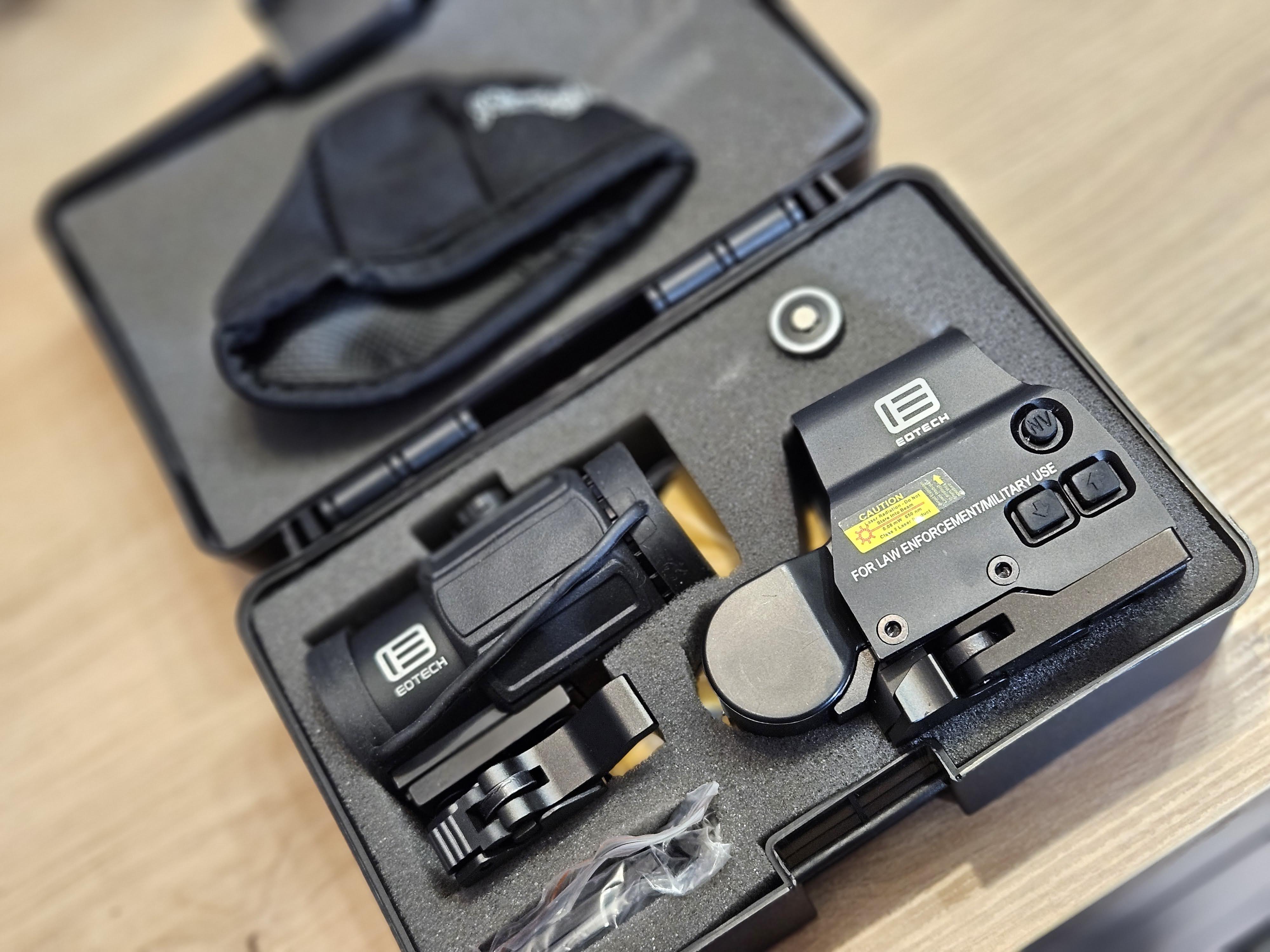 Replika Eotech ET558 + magnifier G43 oznaczenia jak nowy