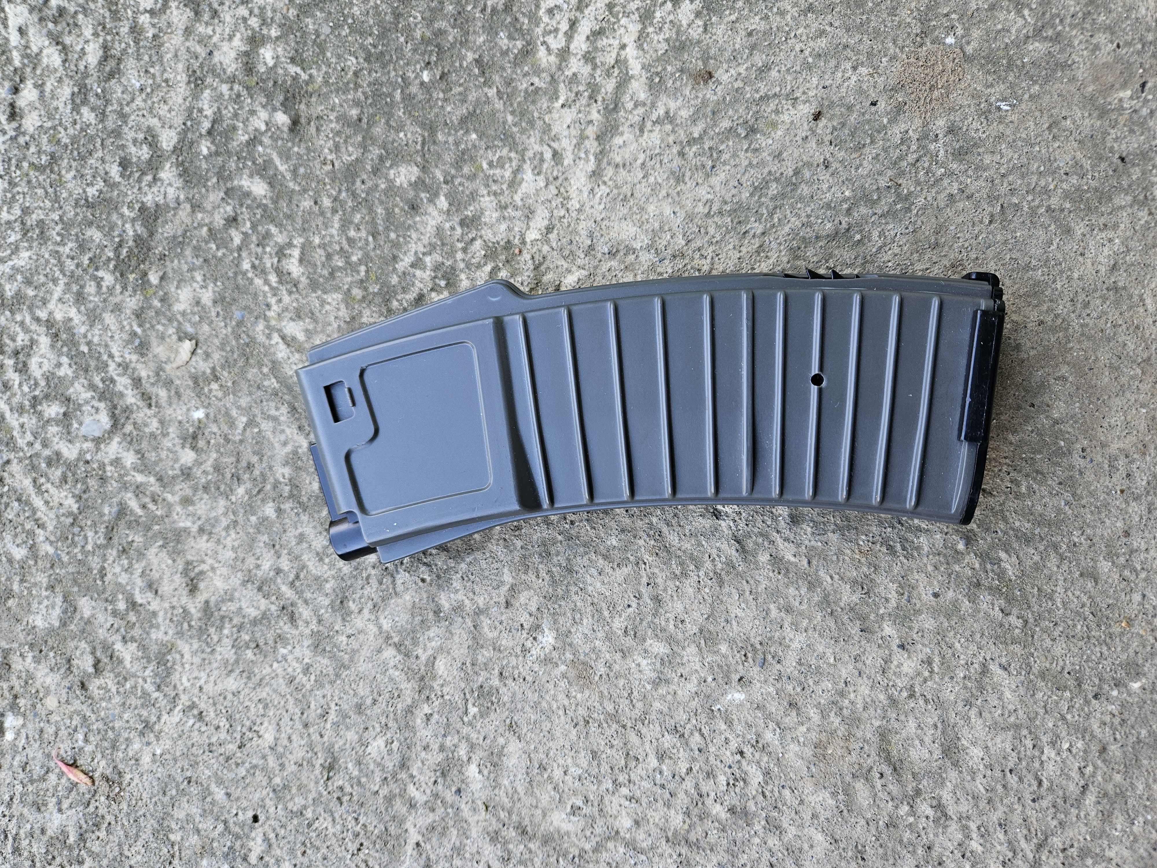 Adapter G36 na magazynki M4