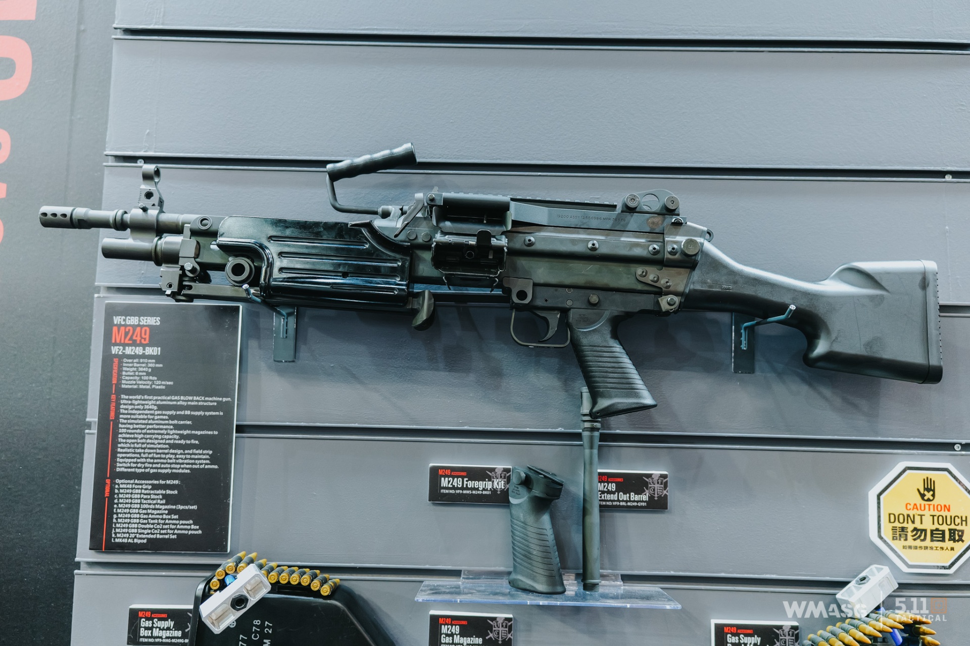 Nowy prototyp repliki Vega Force Company na targach IWA 2023