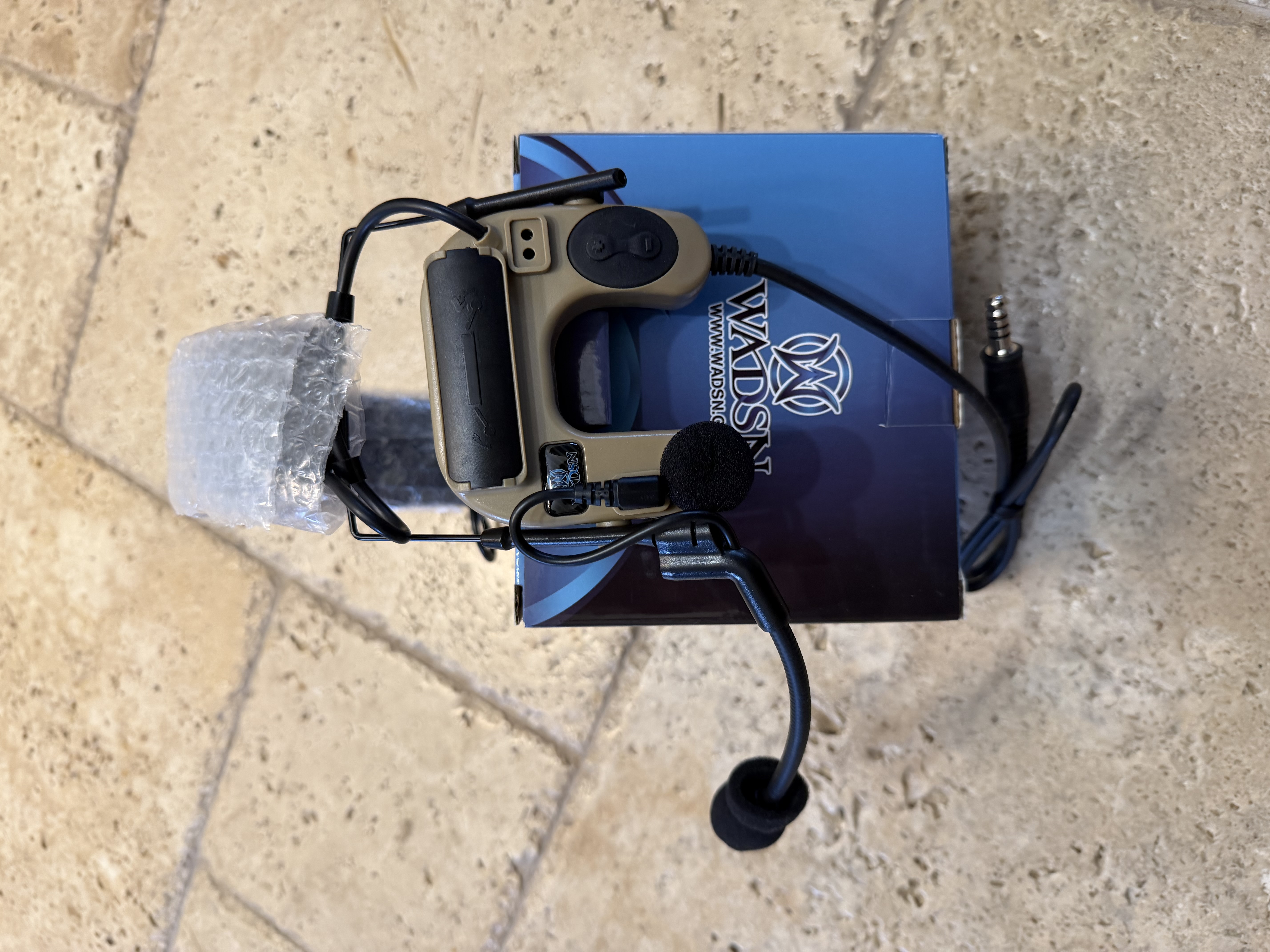 Słuchawki aktywne kopia Peltor ComTac IV