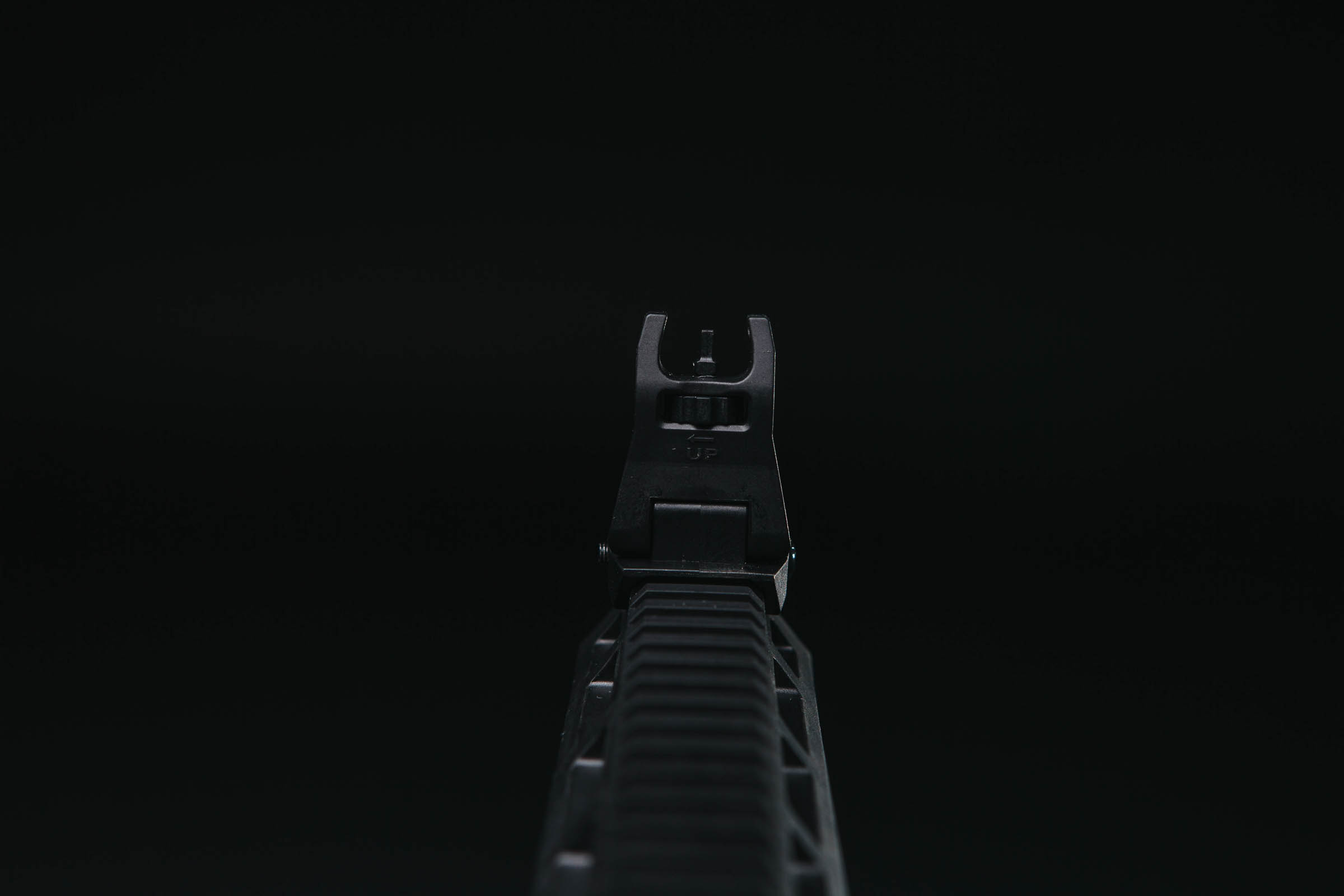 Double Eagle M904G Honey Badger z zewnątrz