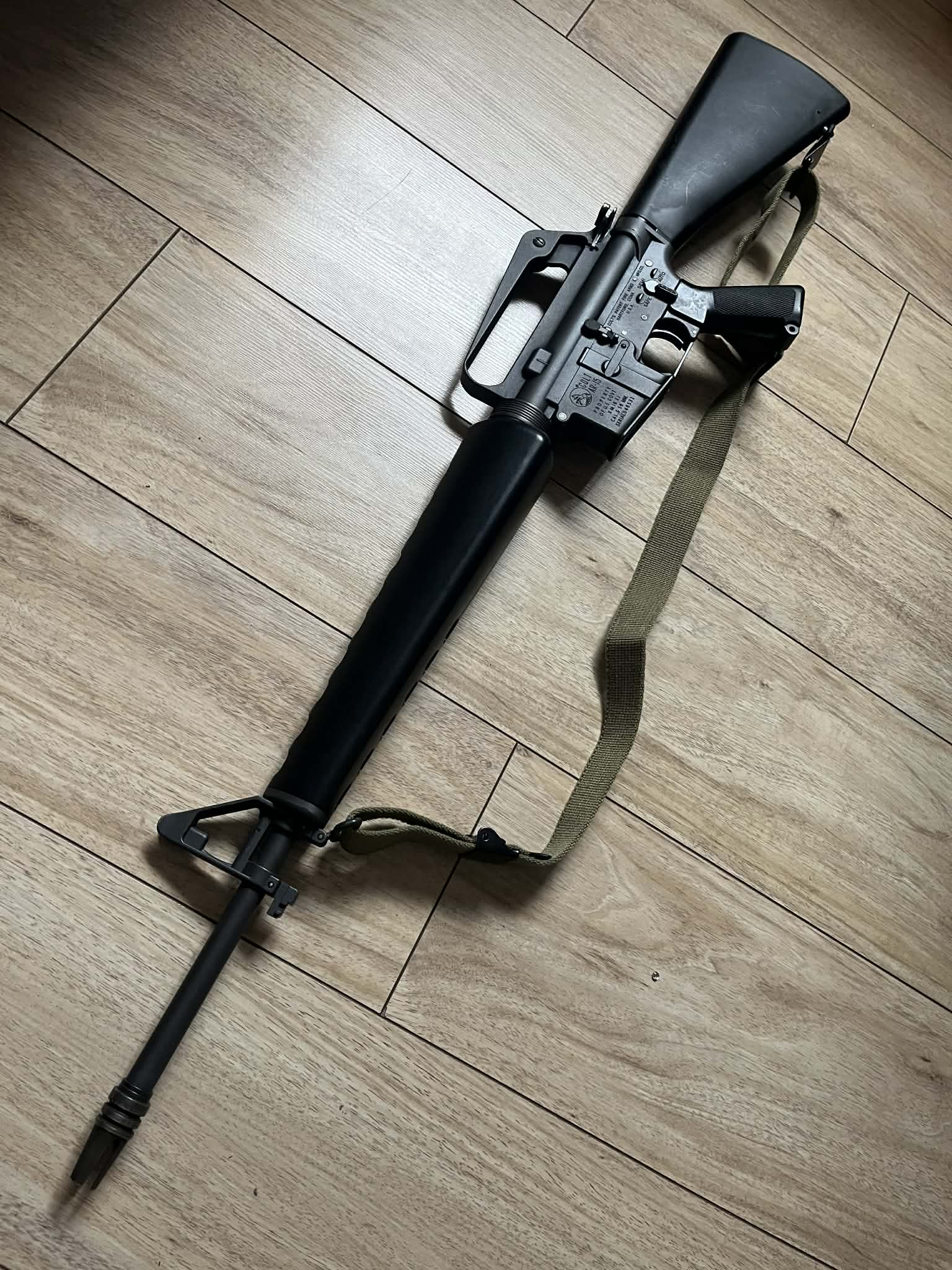 Późna produkcja XM16E1 WE GBB + kolba Brownells
