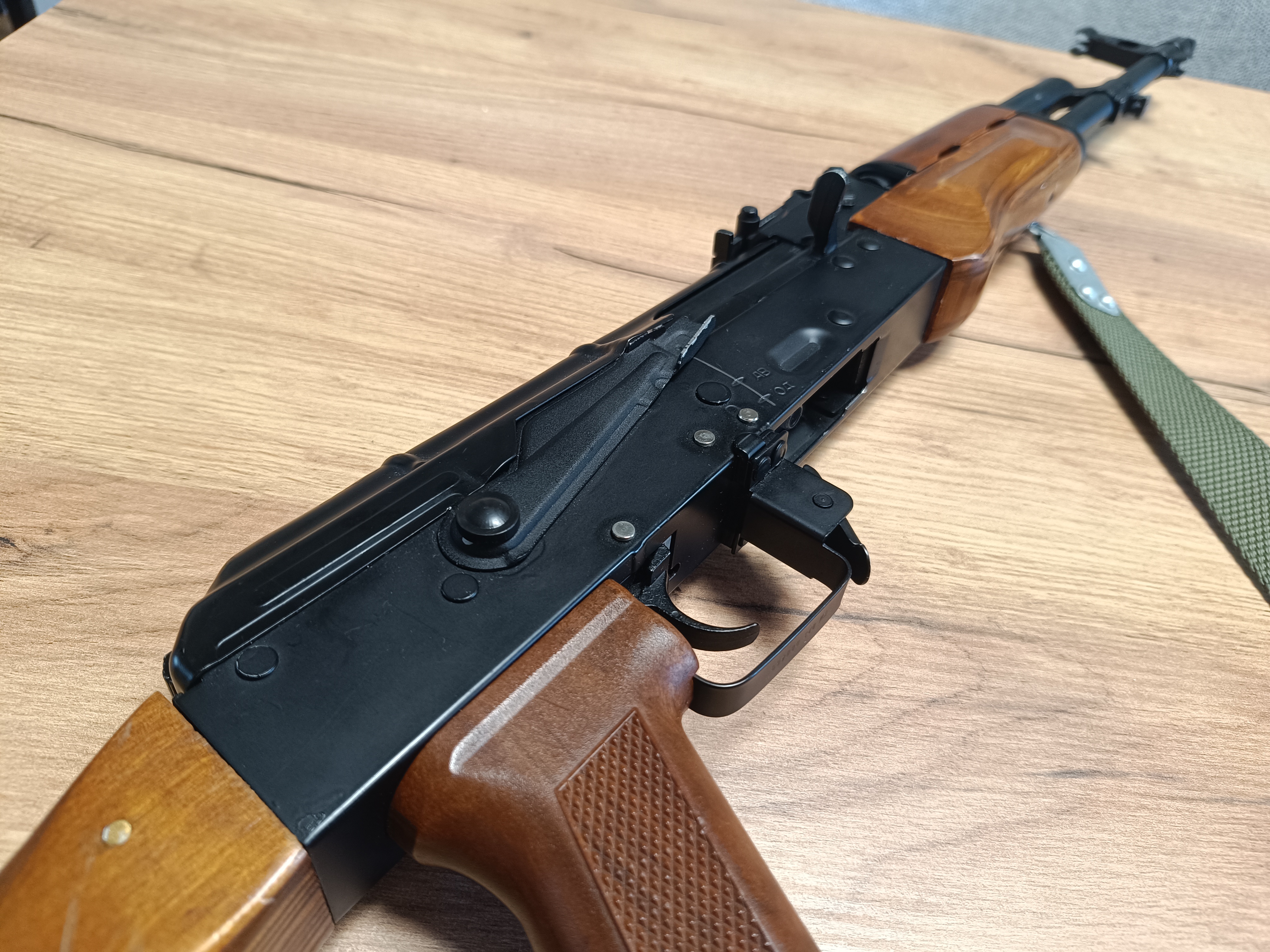 Karabin ASG - AKM Metal i drewno 440 FPS
