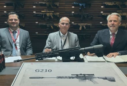 Heckler&Koch G210/MR308A6 przyjęty do służby