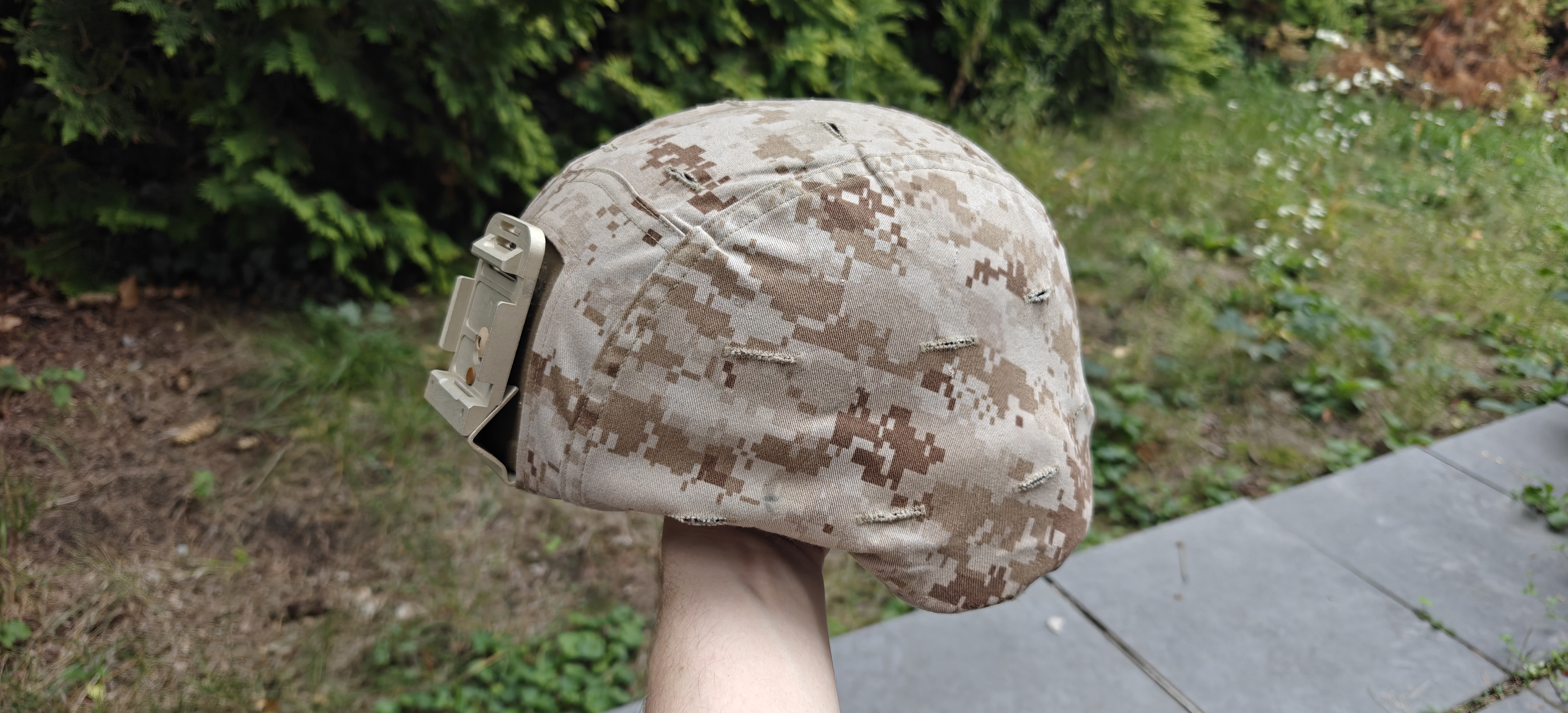 hełm USMC ECH Large + pokrowiec marpat + blacha NVG